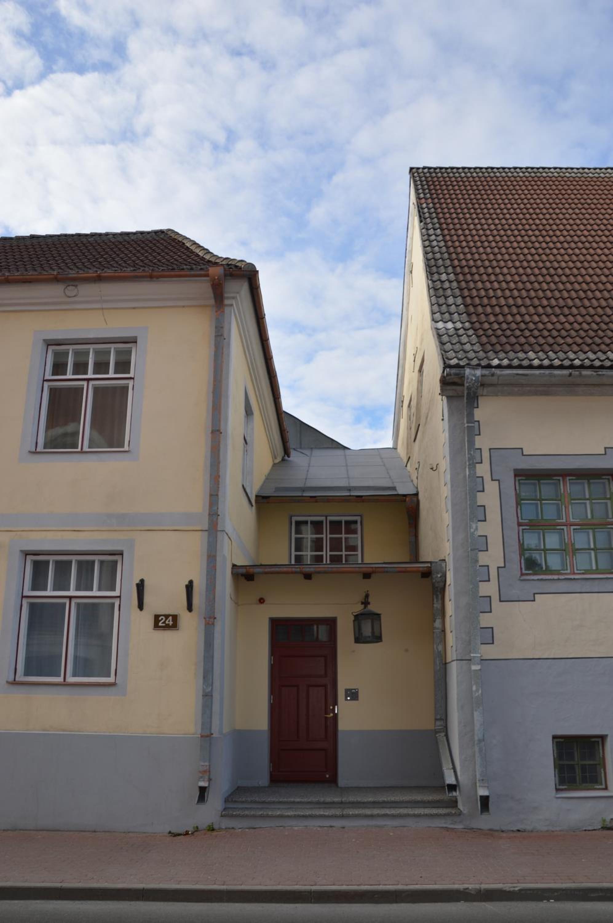 Hotel Kuninga City Center Apartment - Image 1