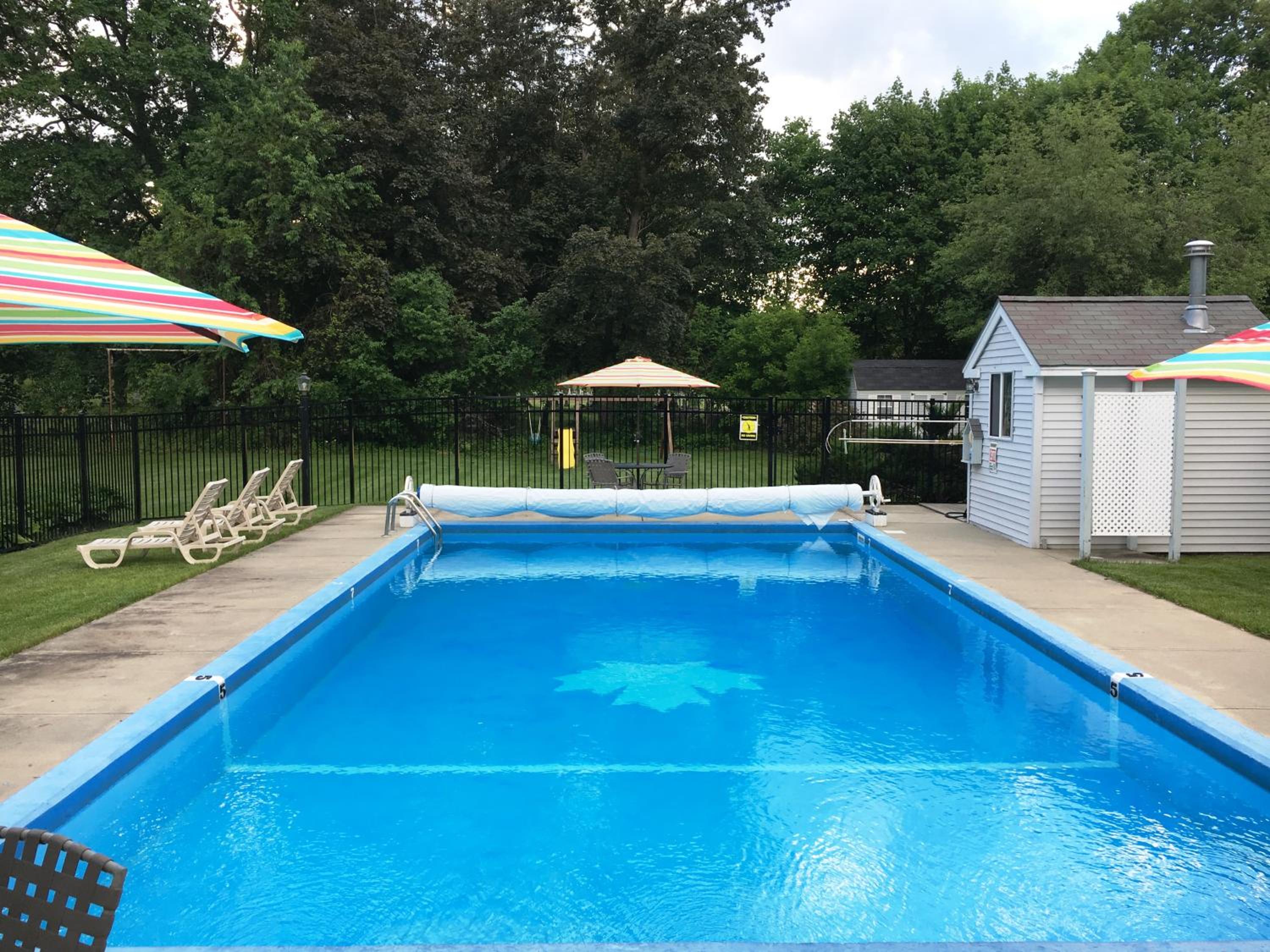 Maple Terrace Motel
