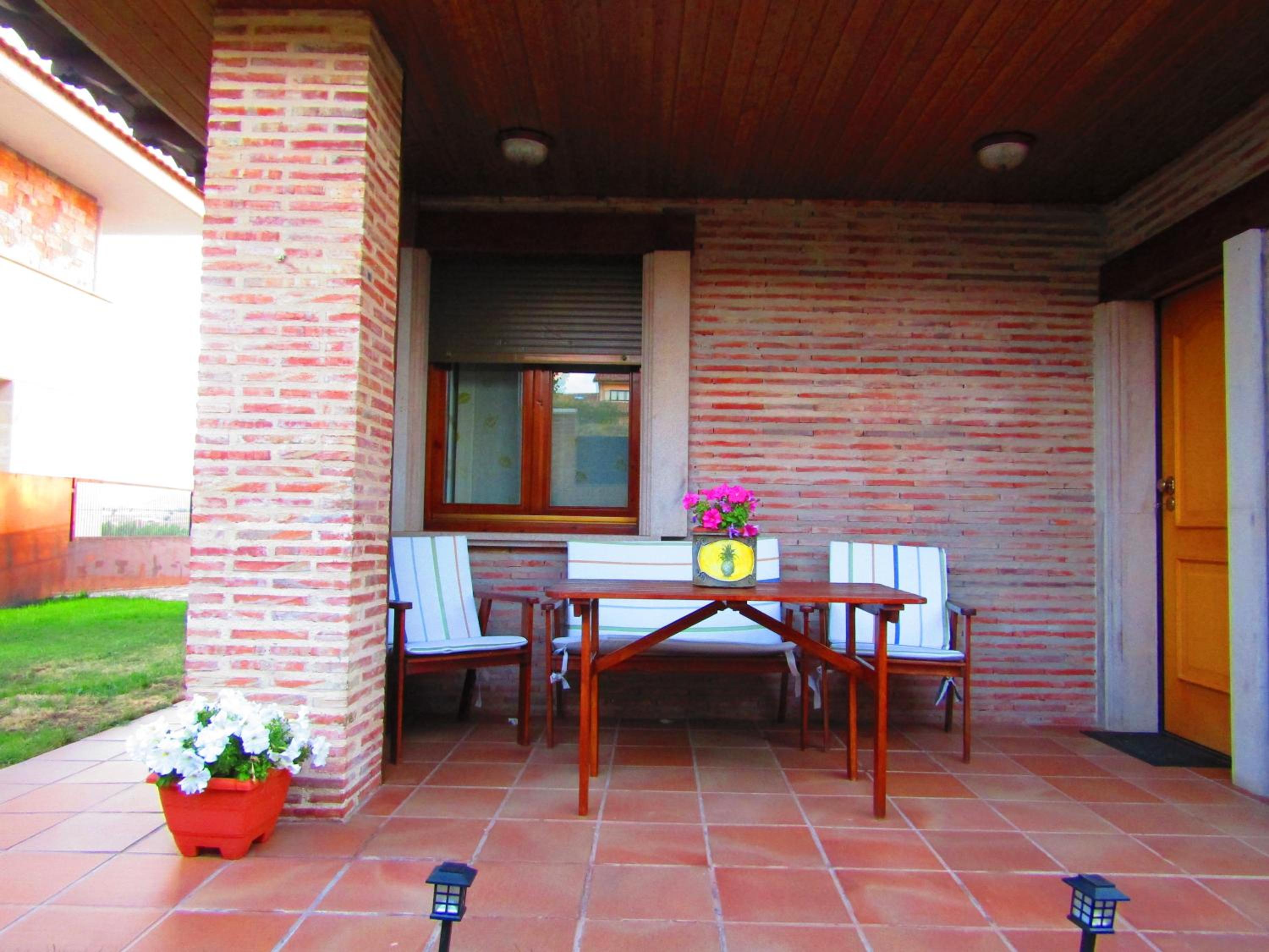 Casa en ambiente tranquilo y relajante view 2