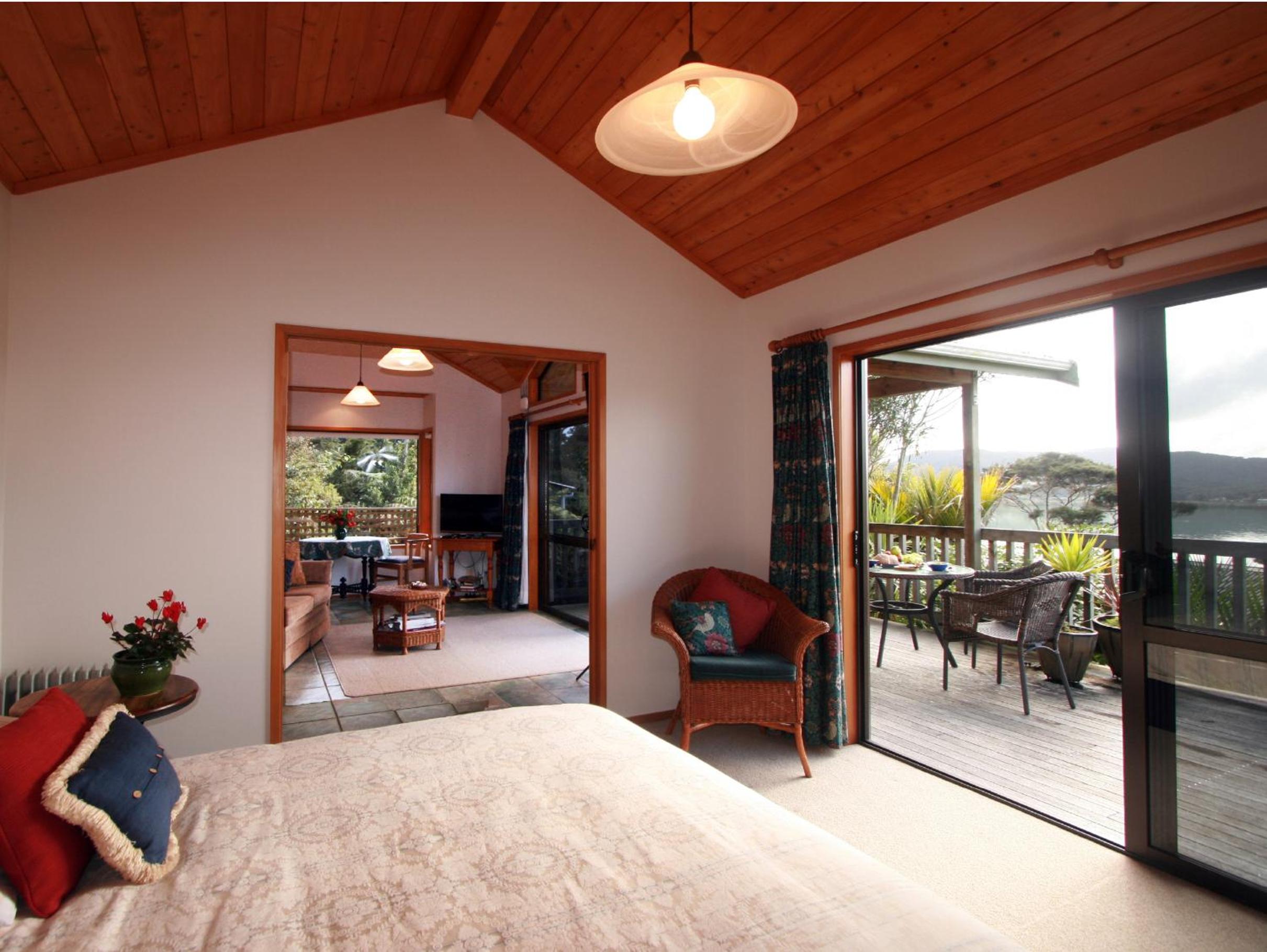 Bay of Islands Cottages view 5