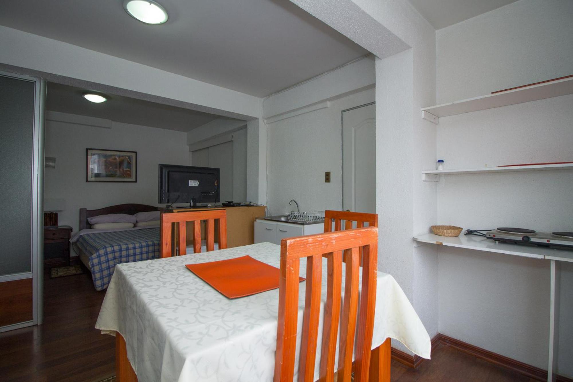 JMJ Departamentos Amoblados Ocarrol