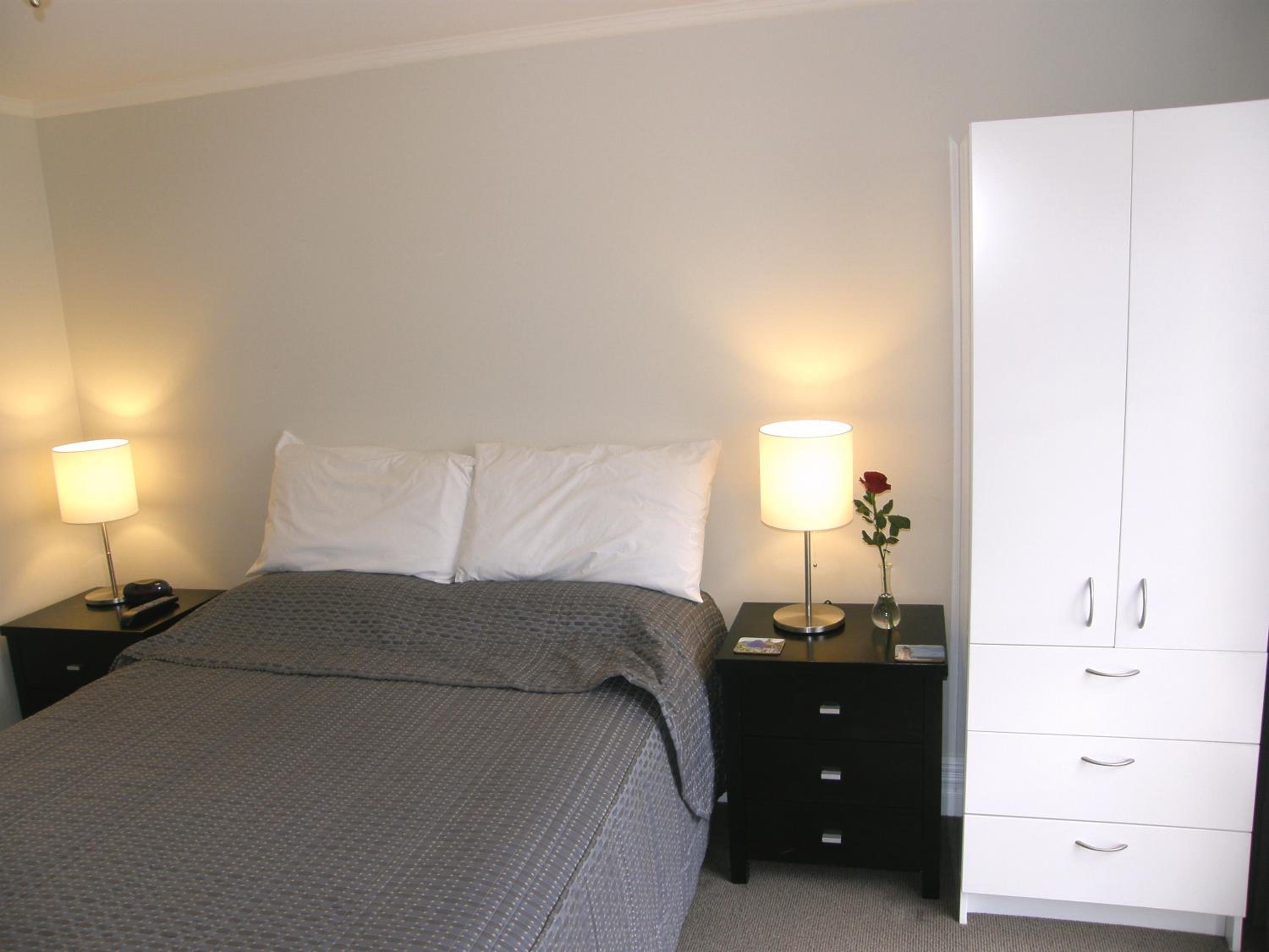 Ponsonby Manor