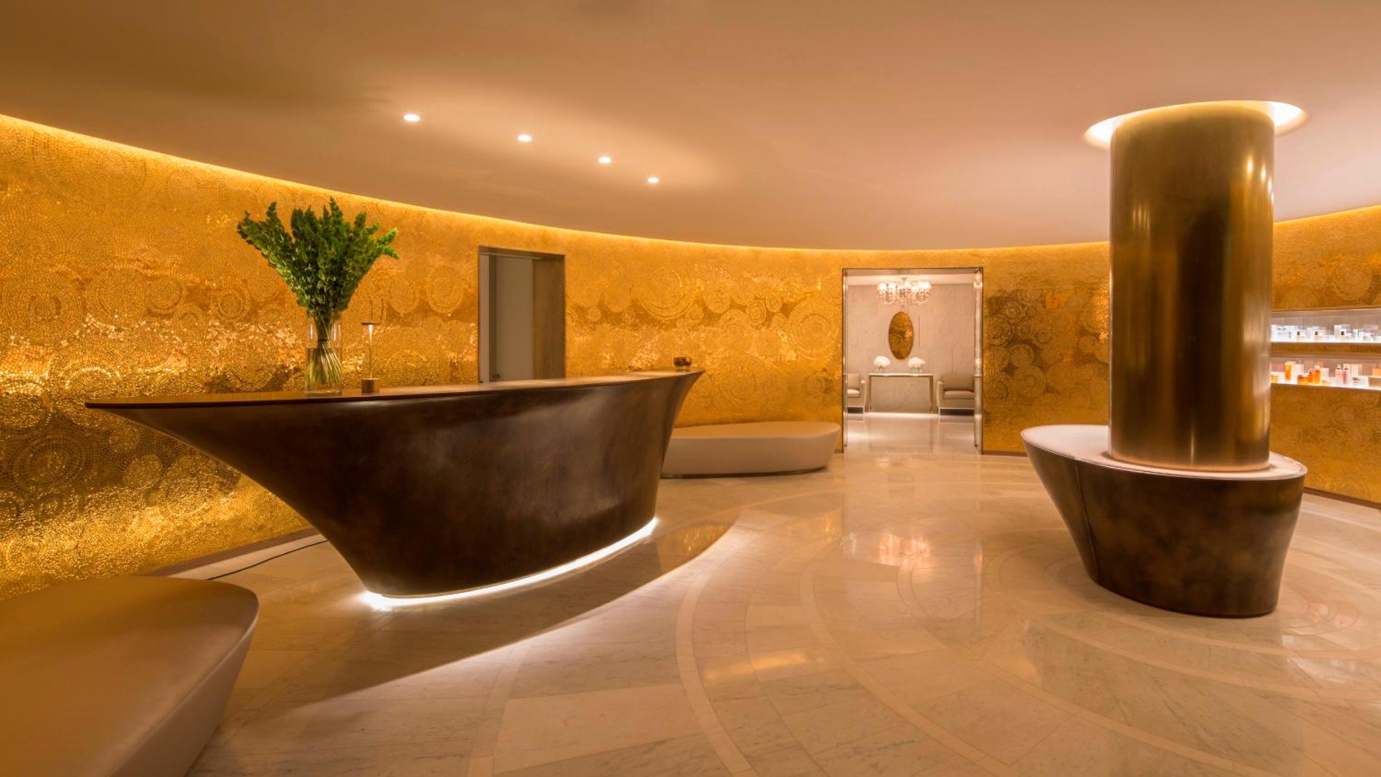Four Seasons Hotel London at Tower Bridge-3