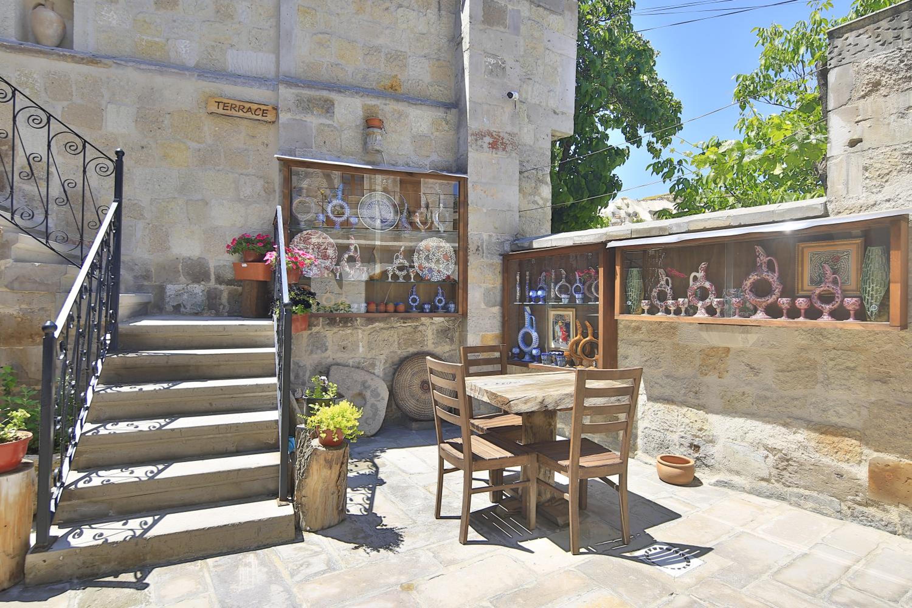 Aren Cave Hotel And Art Gallery - Image 90