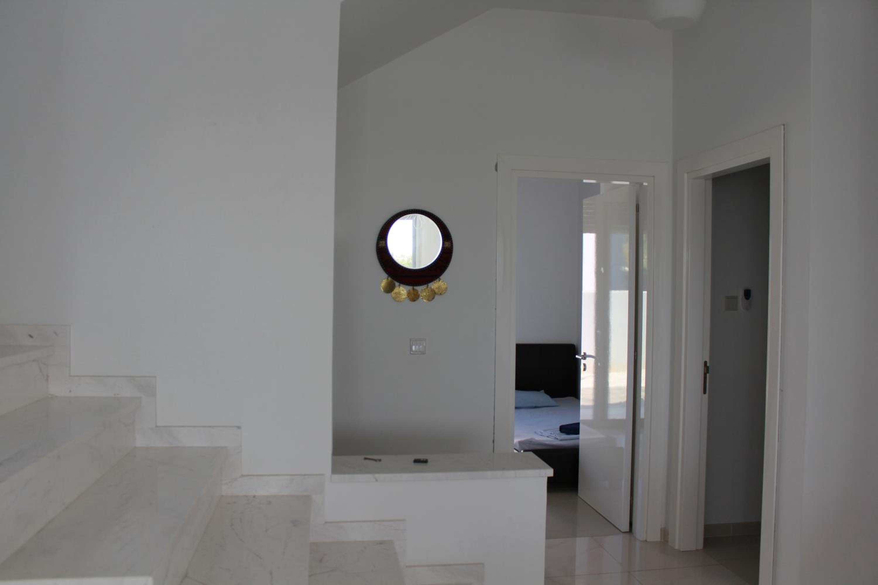 Marymina Villa