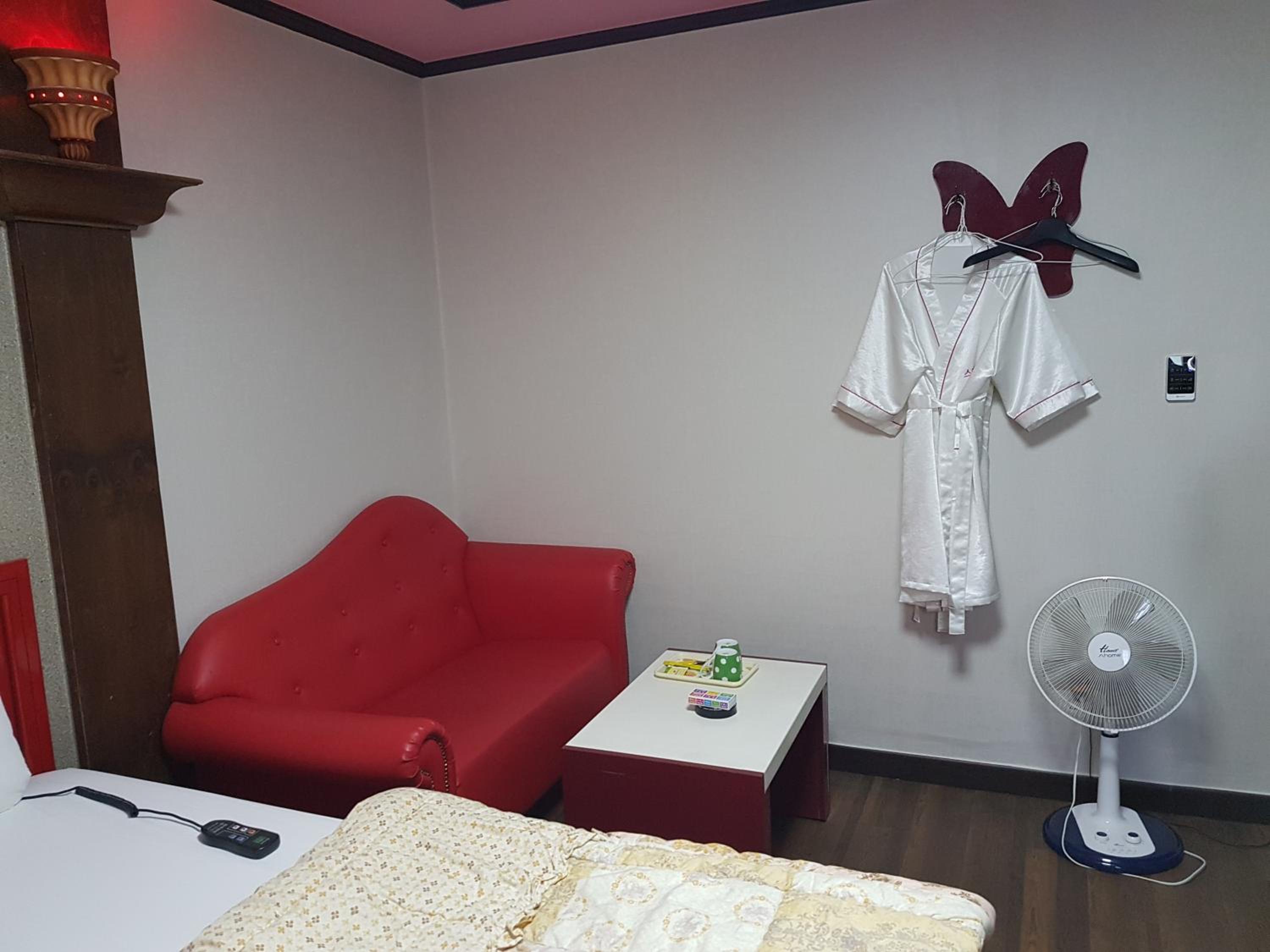 Photo 21