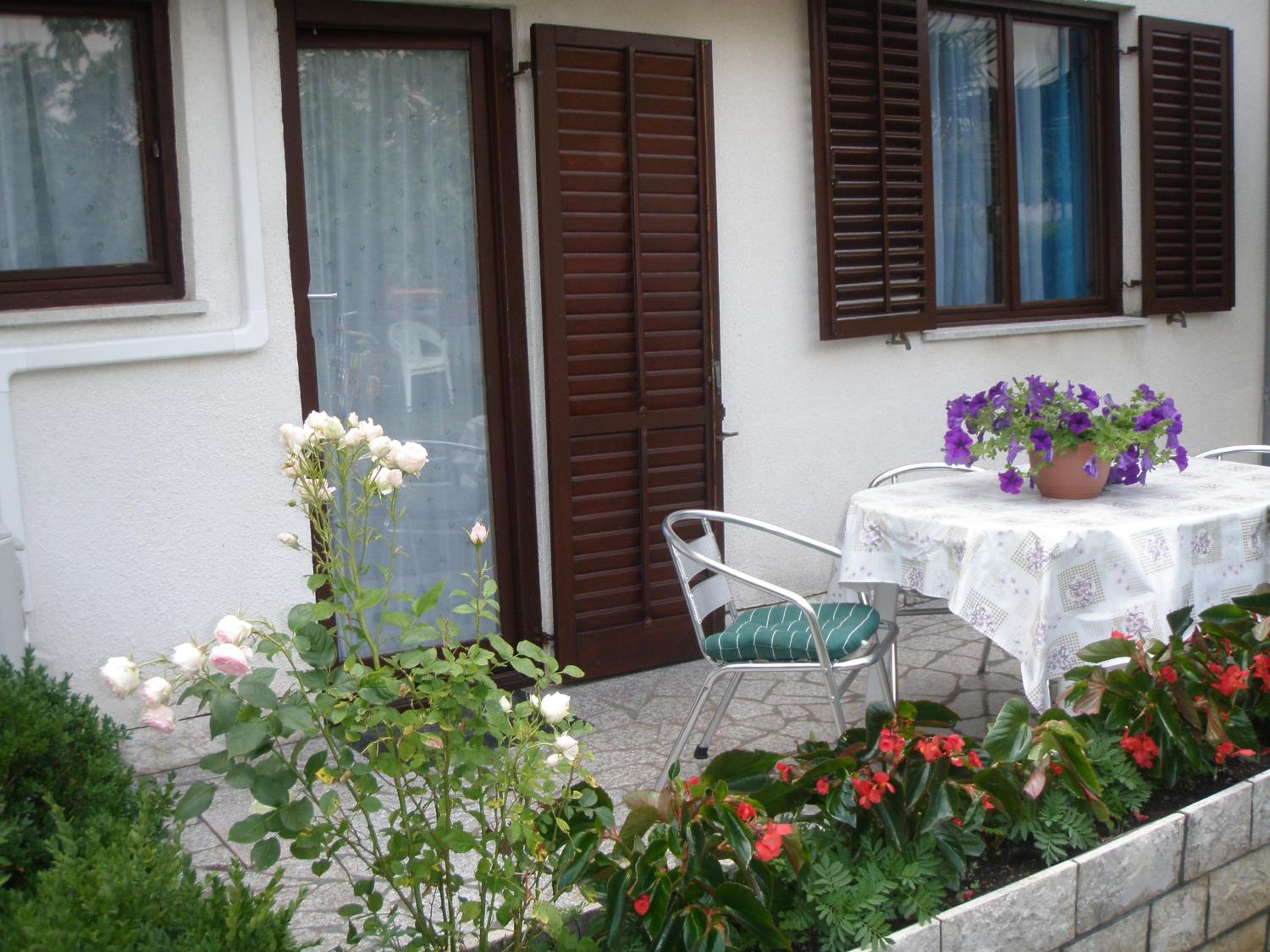 Photo 42