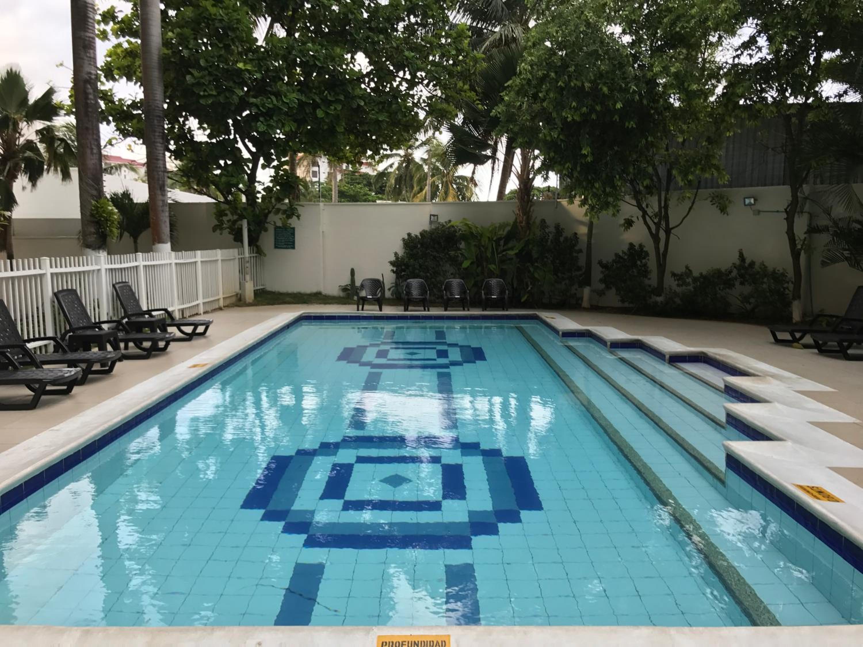 Apartamento en el Centro de San Andrés Islas con vista al mar- Edificio Bay Point 703