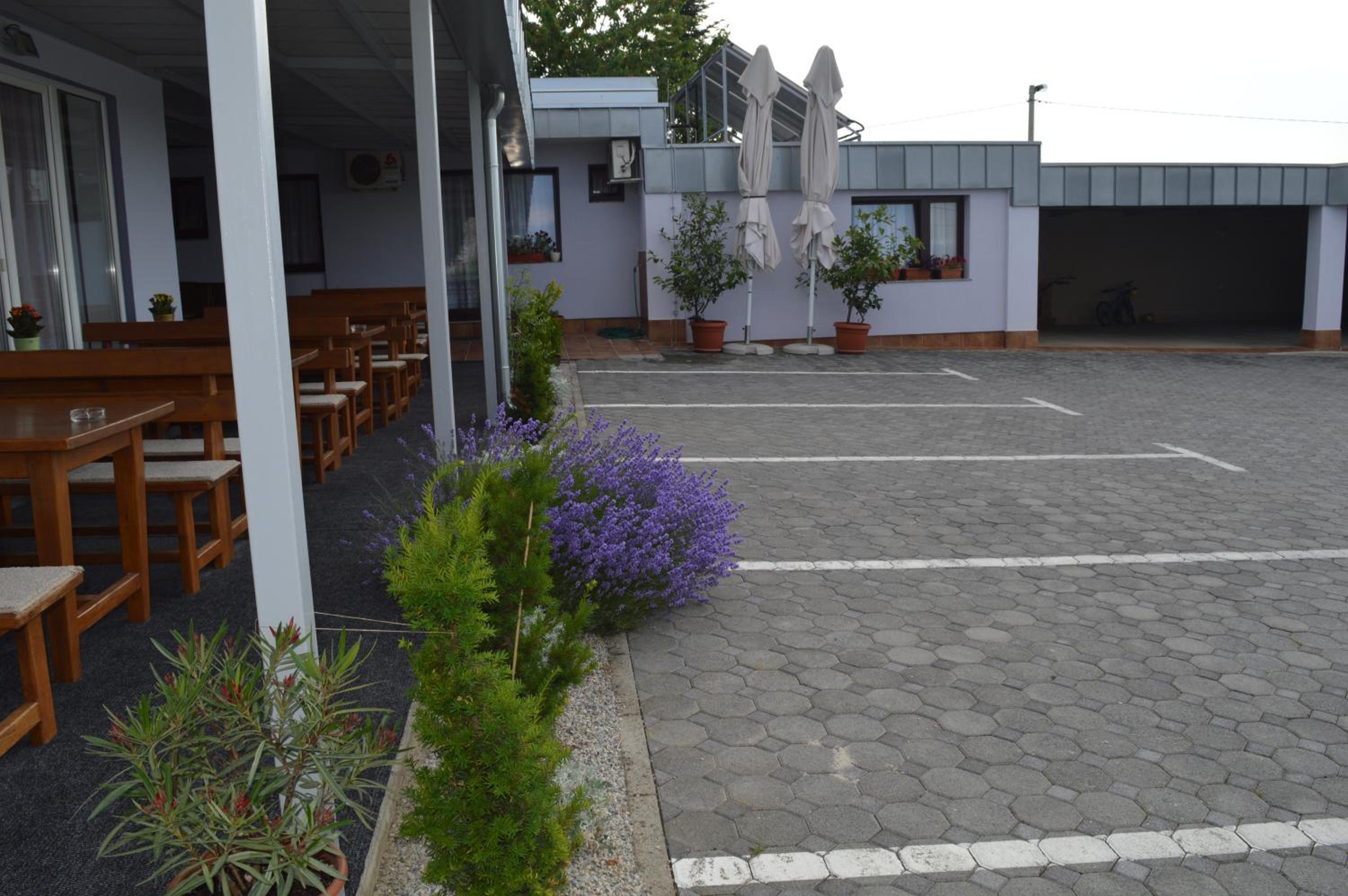 Pansion Antonio view 5