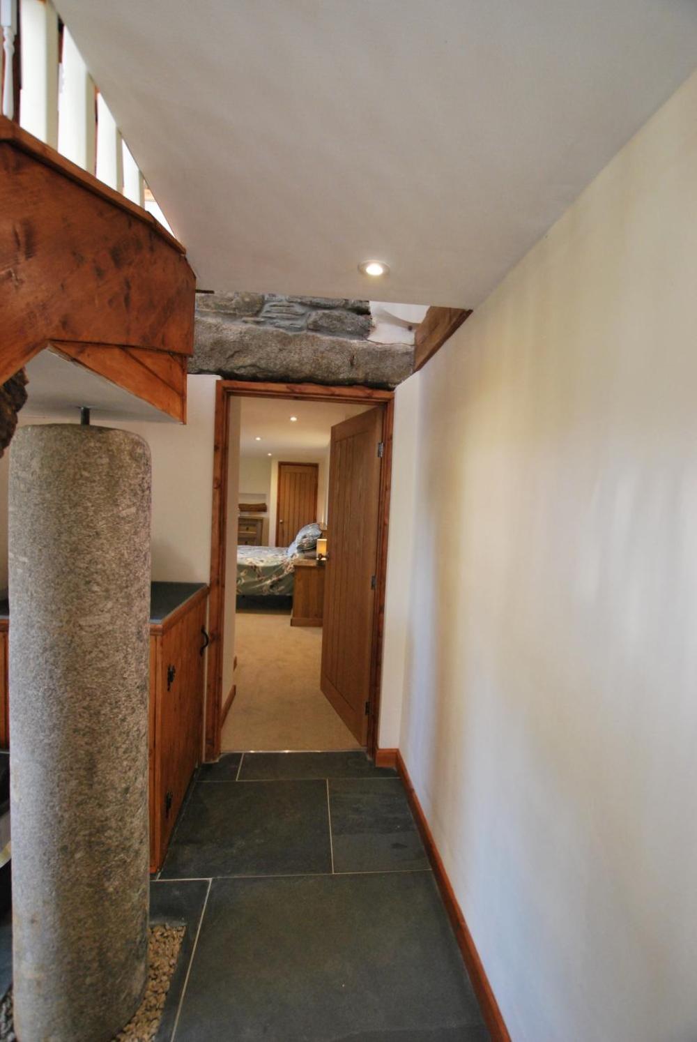 Lakeview Cottage
