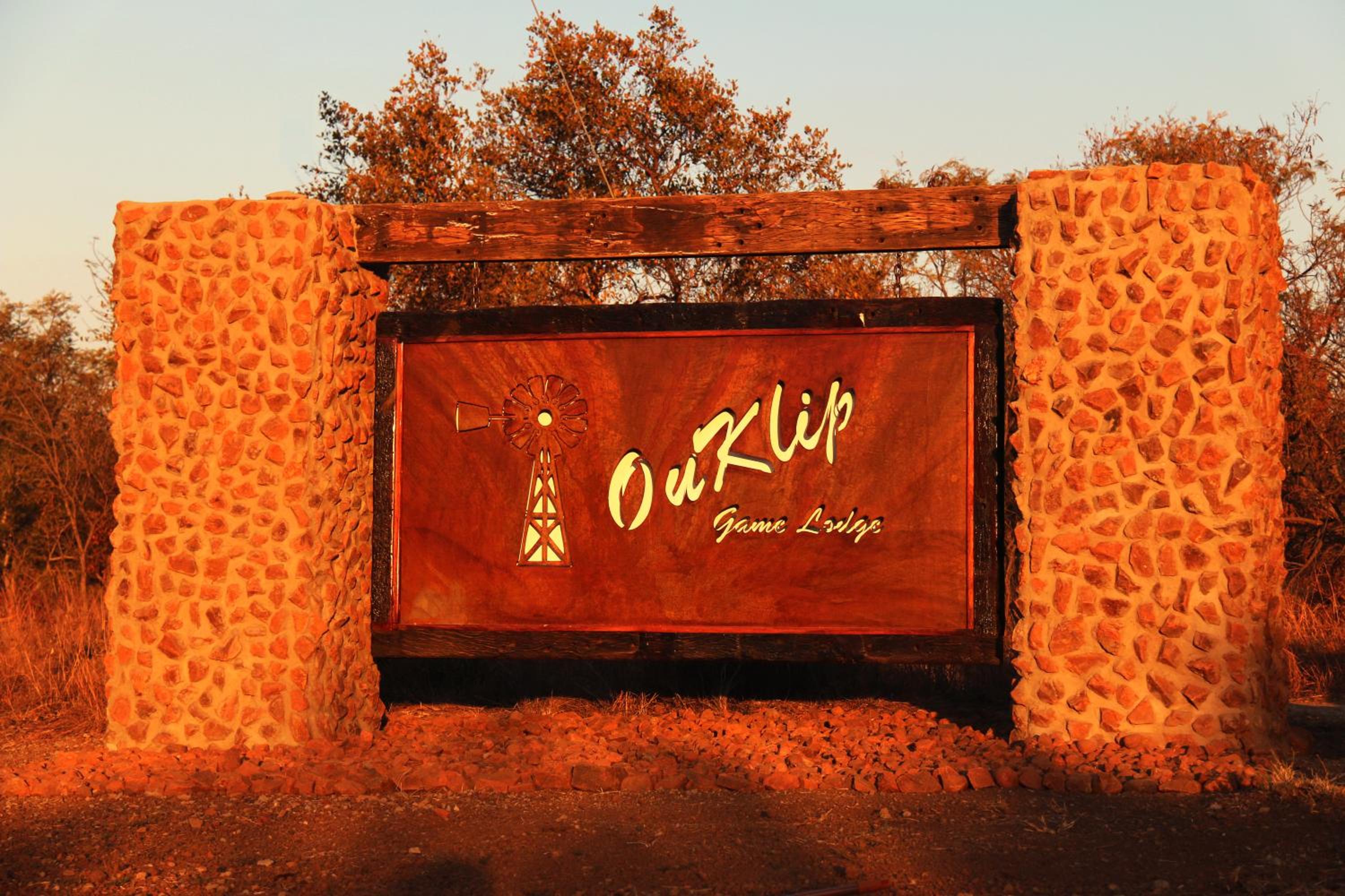 OuKlip Game Lodge