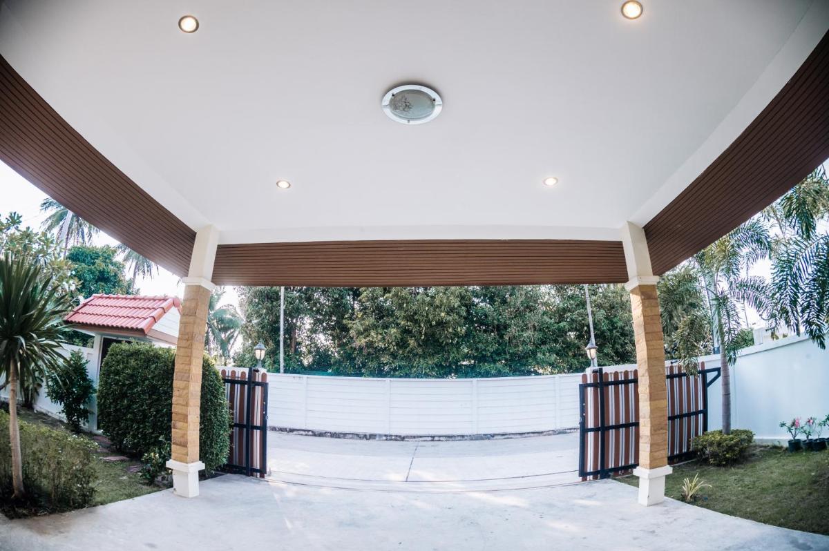 The Legacy Huahin Pool Villa