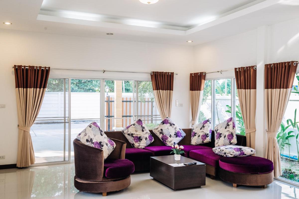 The Legacy Huahin Pool Villa