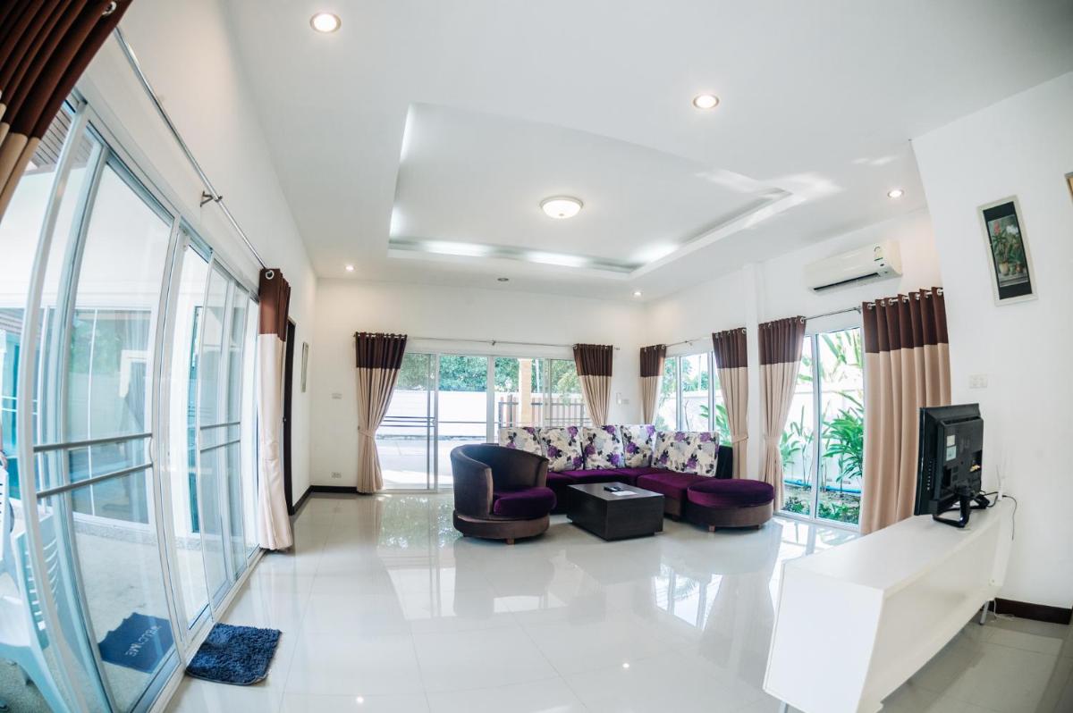 The Legacy Huahin Pool Villa