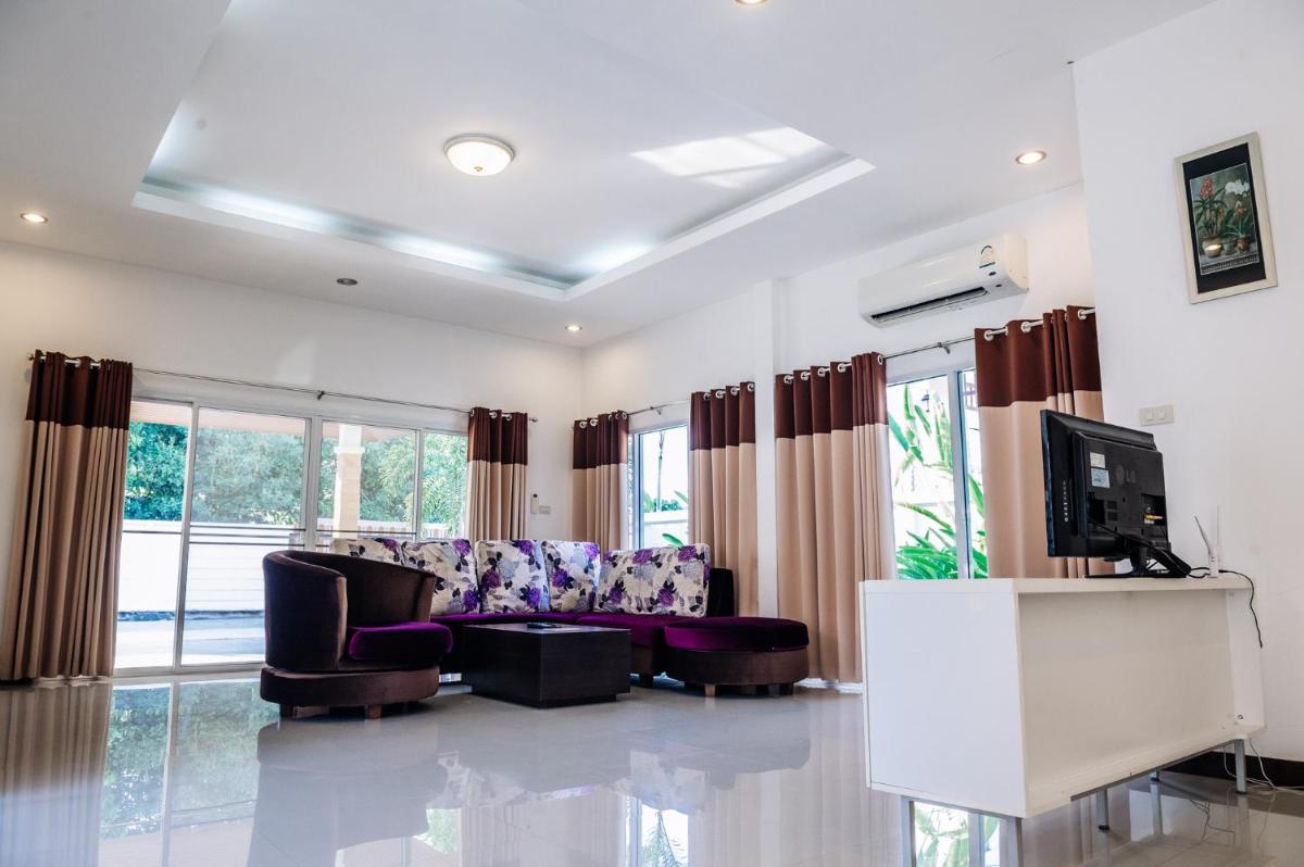 The Legacy Huahin Pool Villa