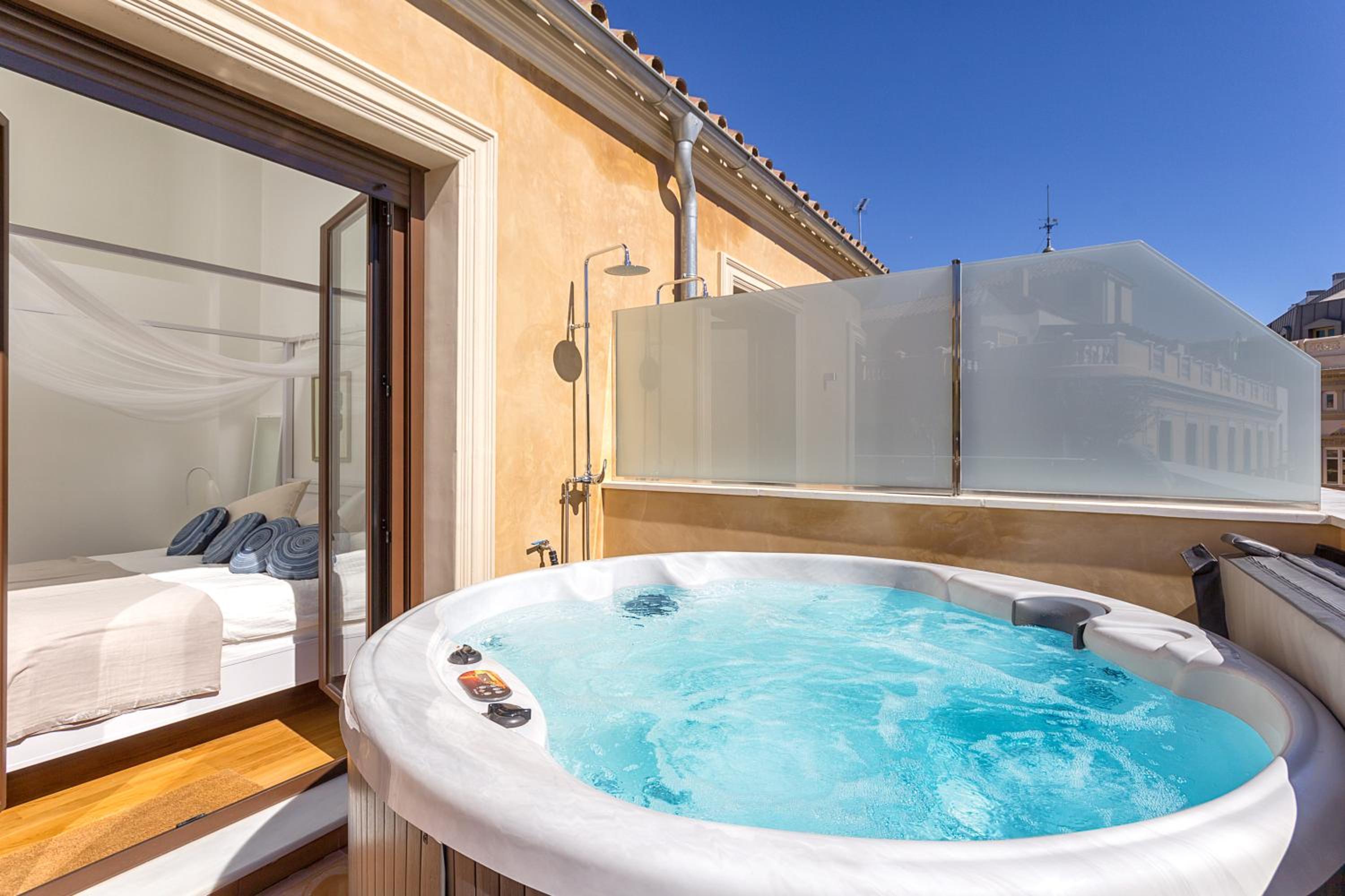 Sebastian Souviron Suites in Malaga by Solaga Holiday Homes