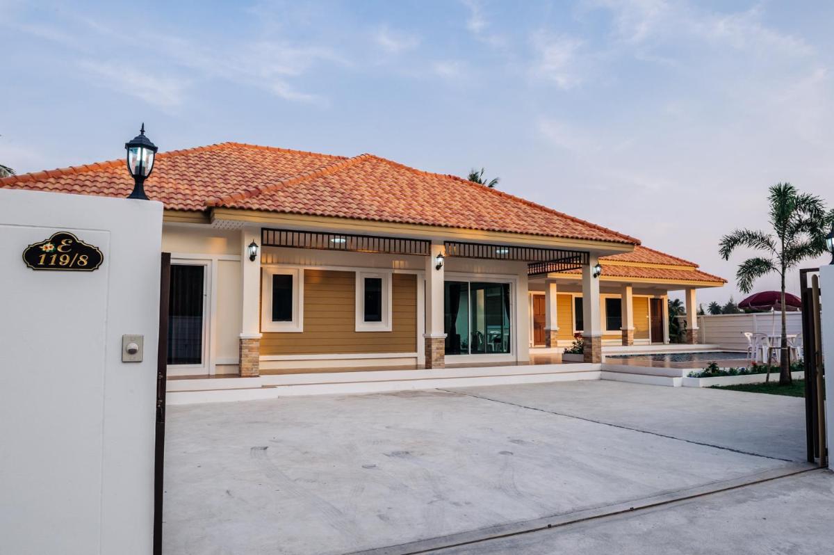 The Legacy Huahin Pool Villa