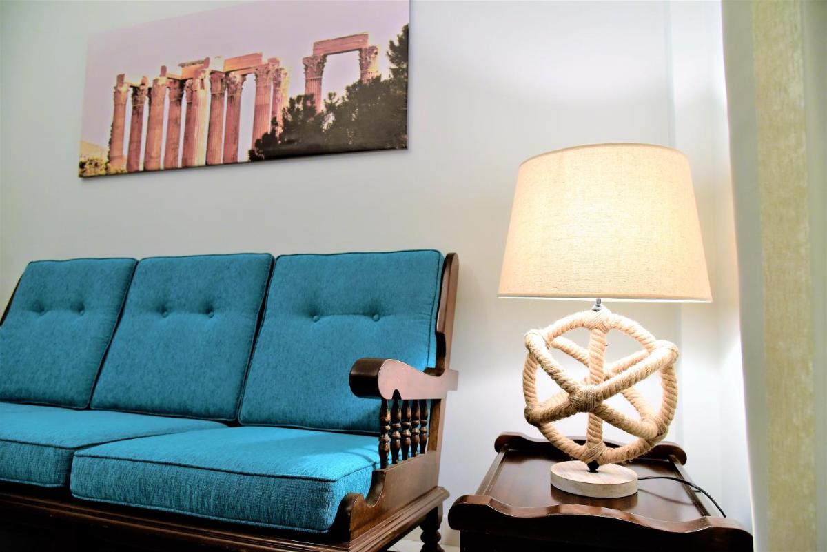 Daphne's Apartment