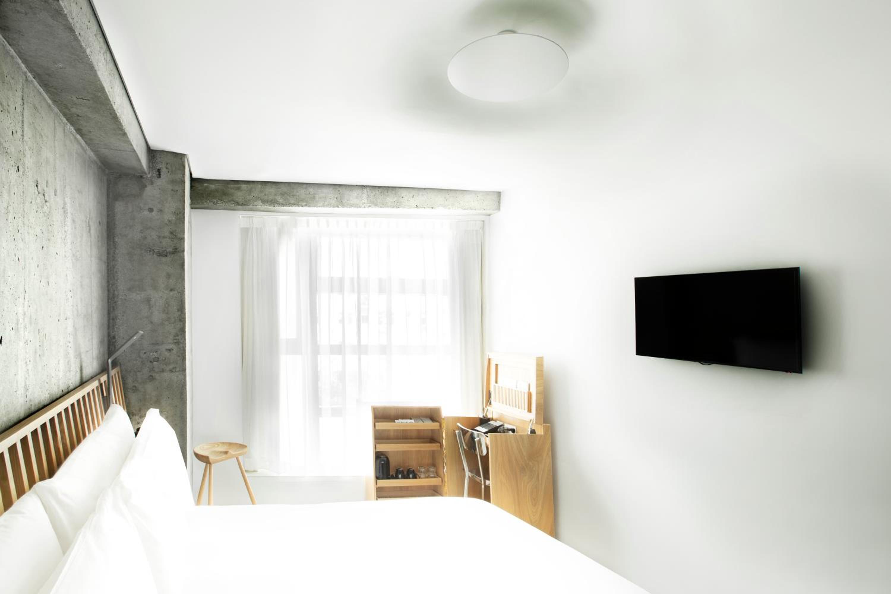 TUVE Hotel 2