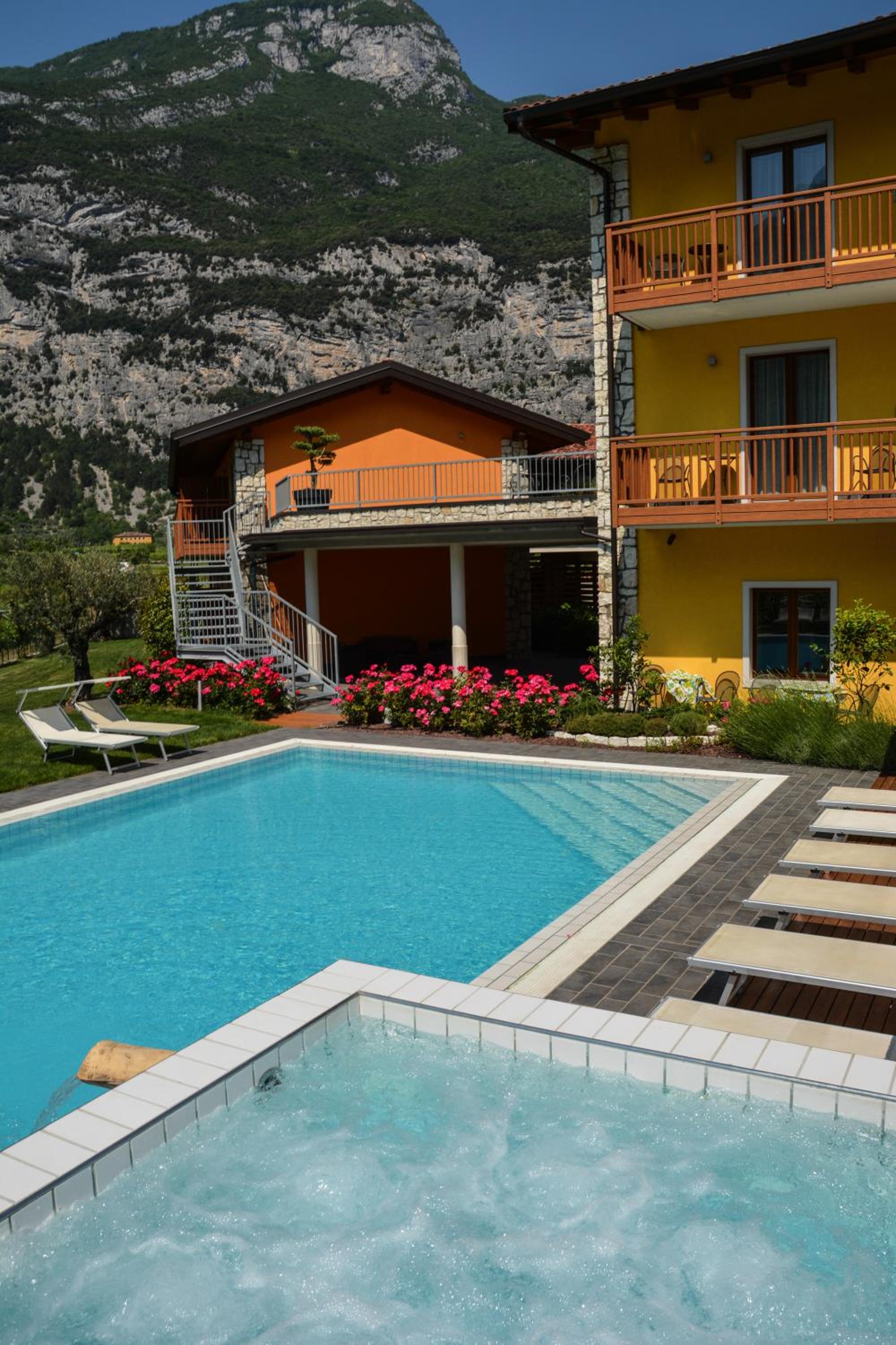 Photo 40