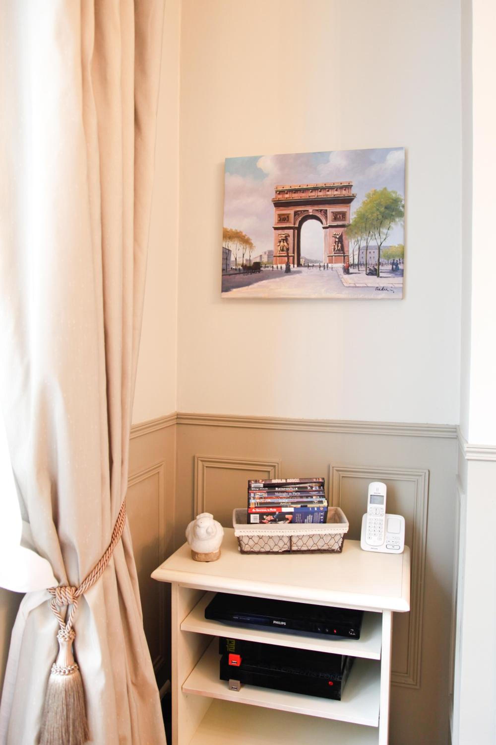 Le Triomphe Elysees
