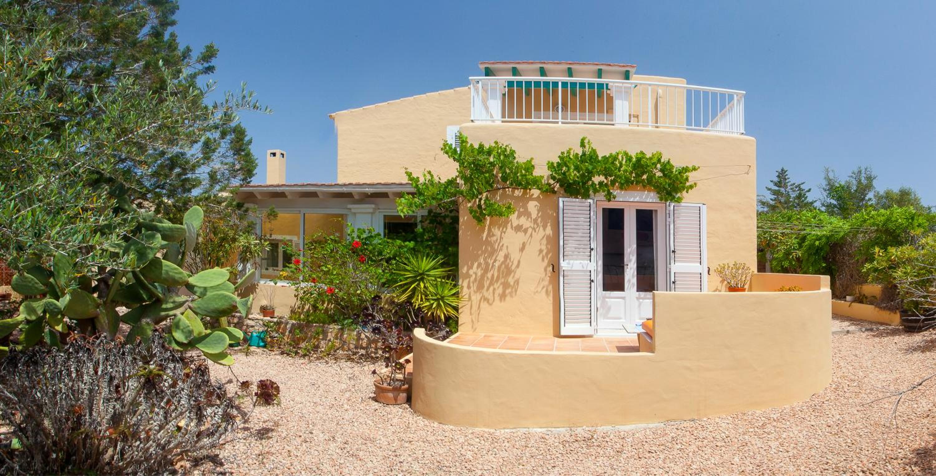 Hotel Bungalows Sa Sargantana - Image 1