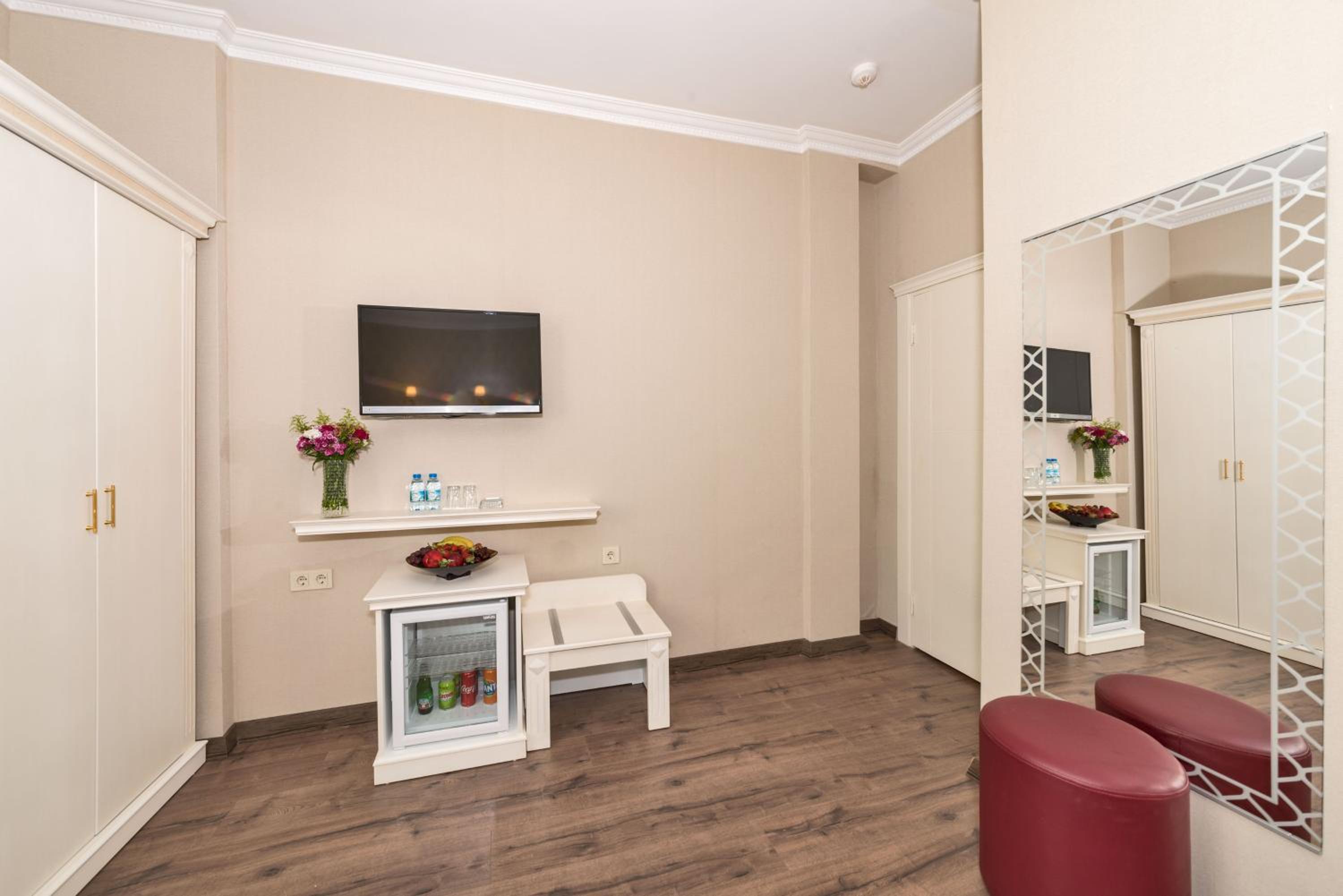 Valide Otel - Image 17