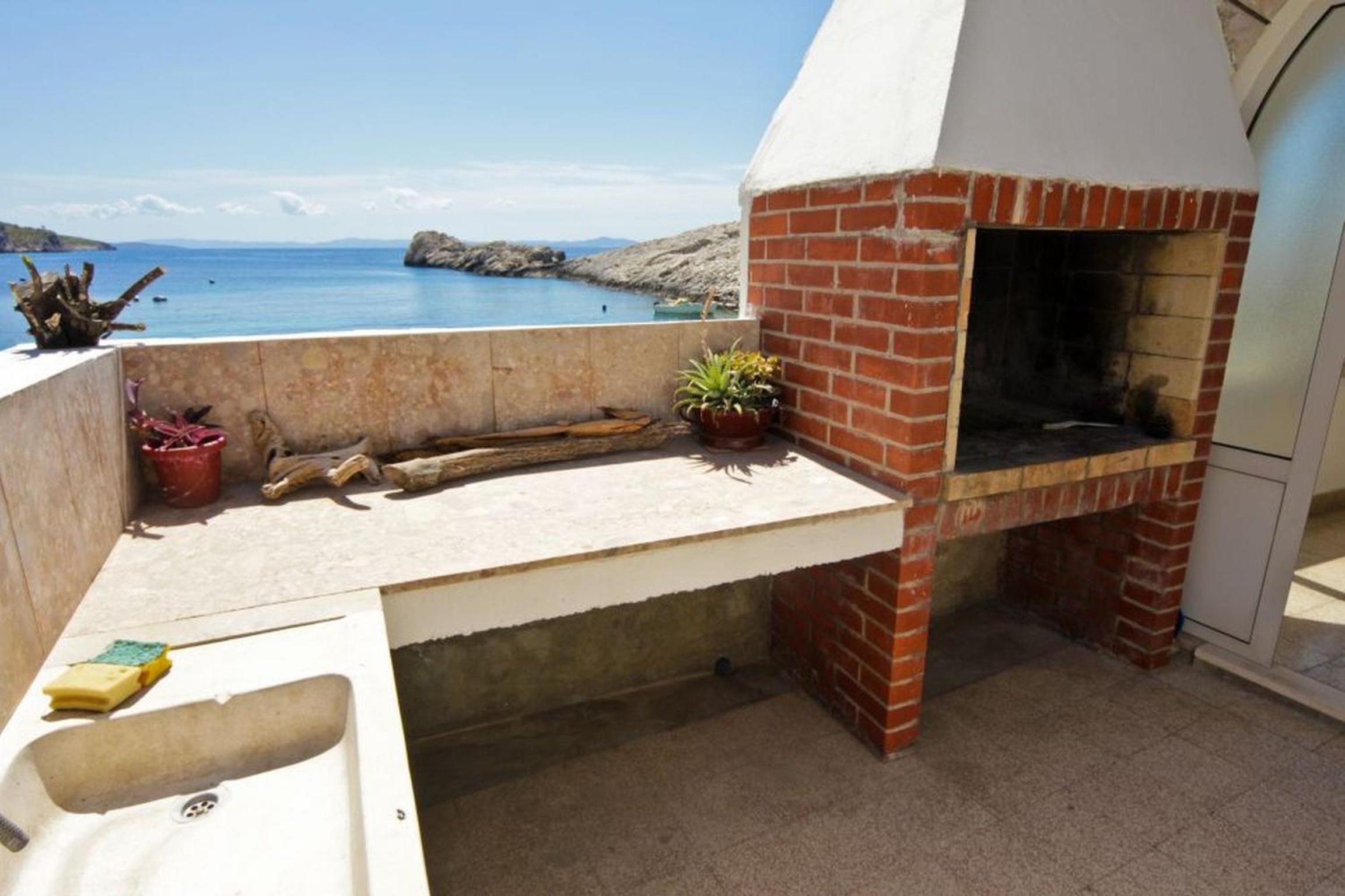 Photo 50