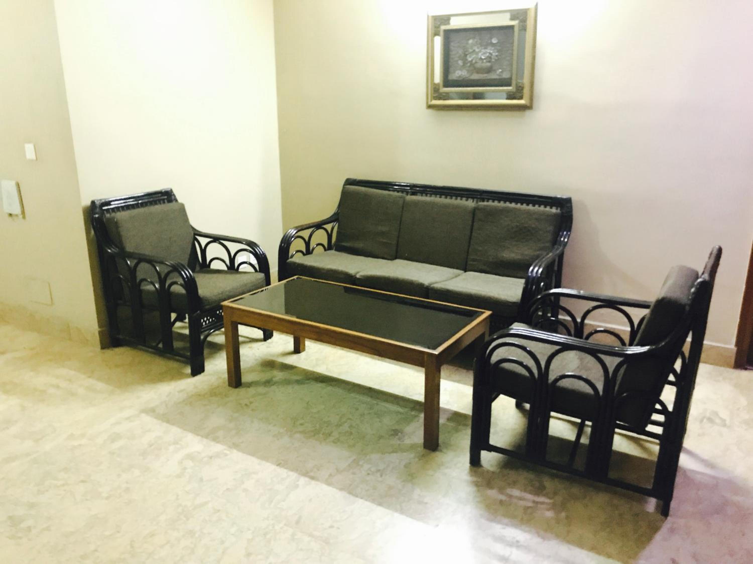 Skylink Suites Bed & Breakfast