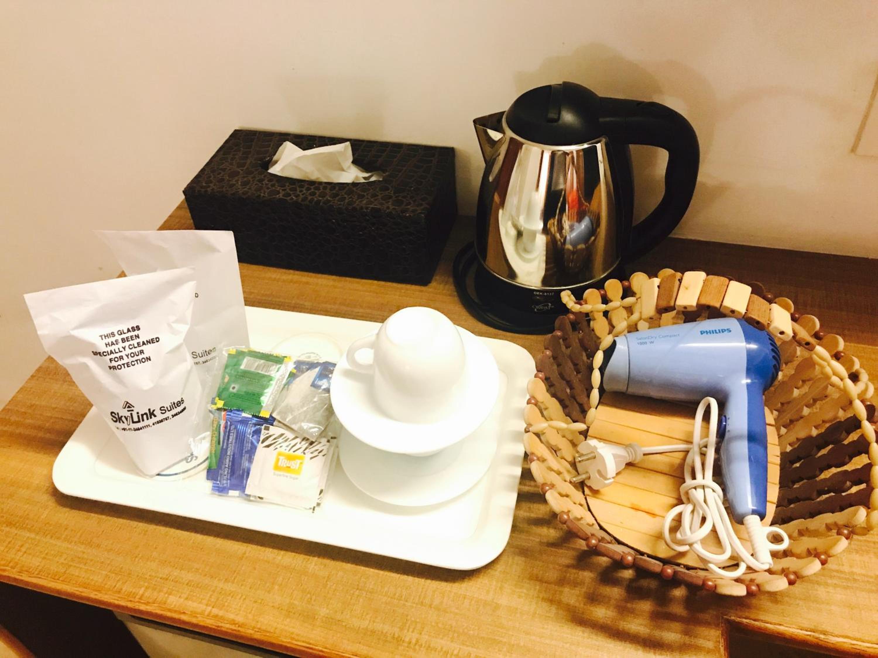 Skylink Suites Bed & Breakfast