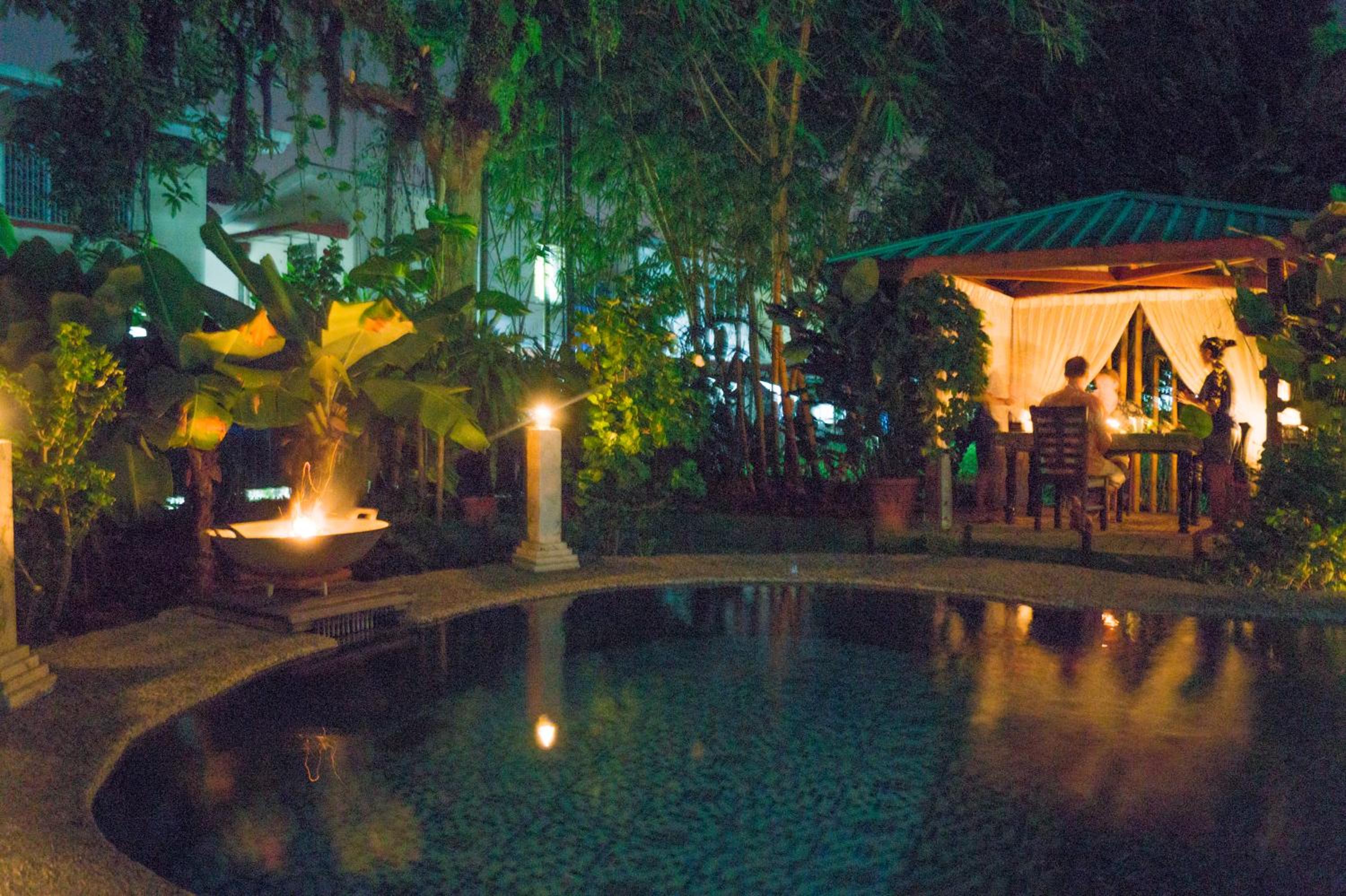 HAKS Boutique B&B with Pool & Farm-to-Table Dining