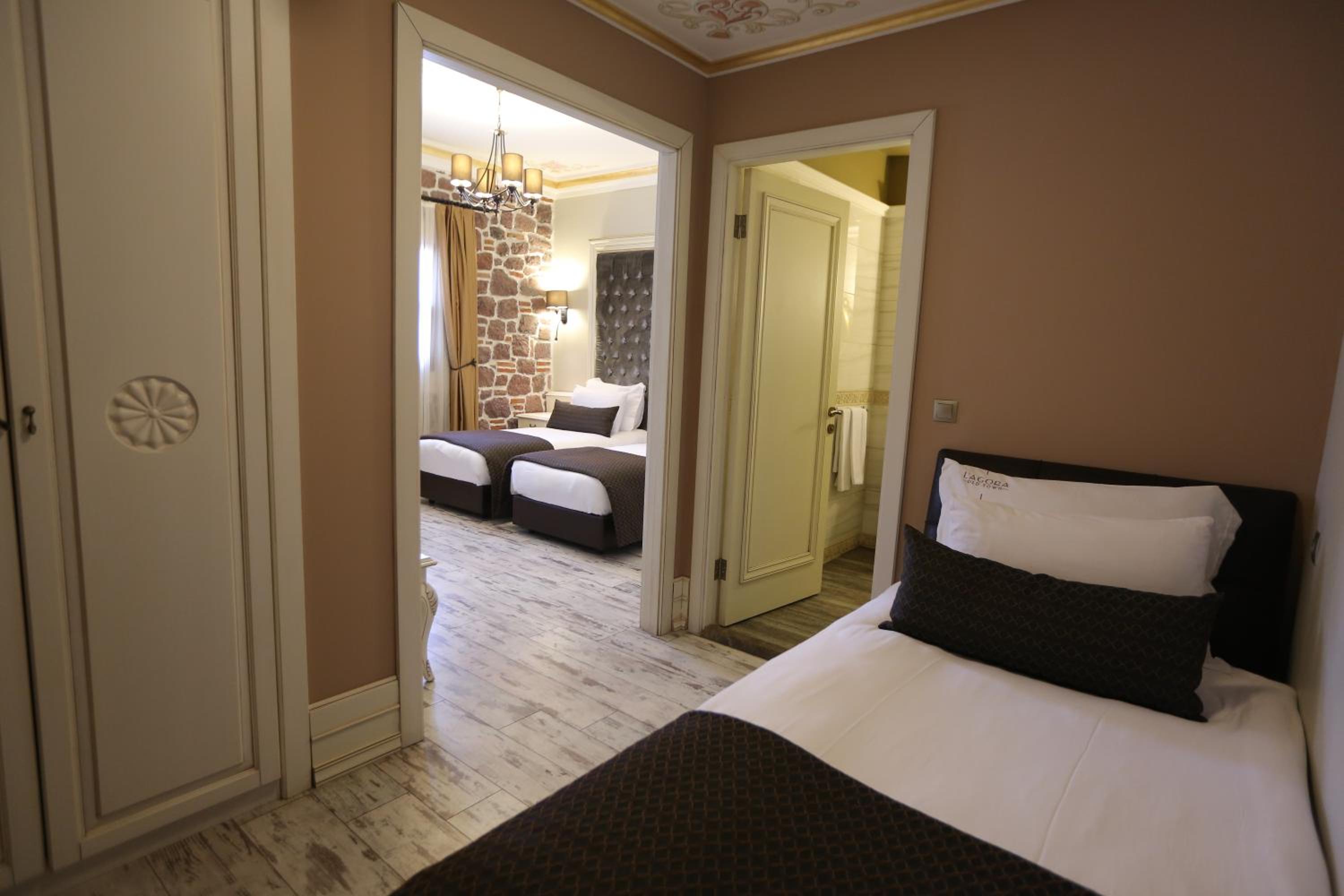 L'Agora Old Town Hotel & Bazaar - Image 39