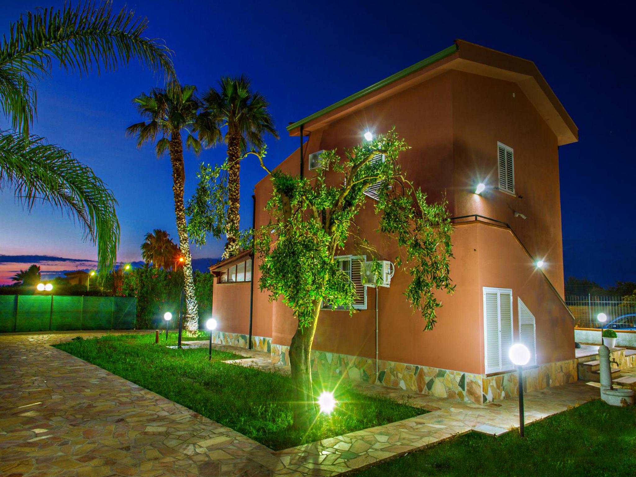 Gelso Bianco Apartments