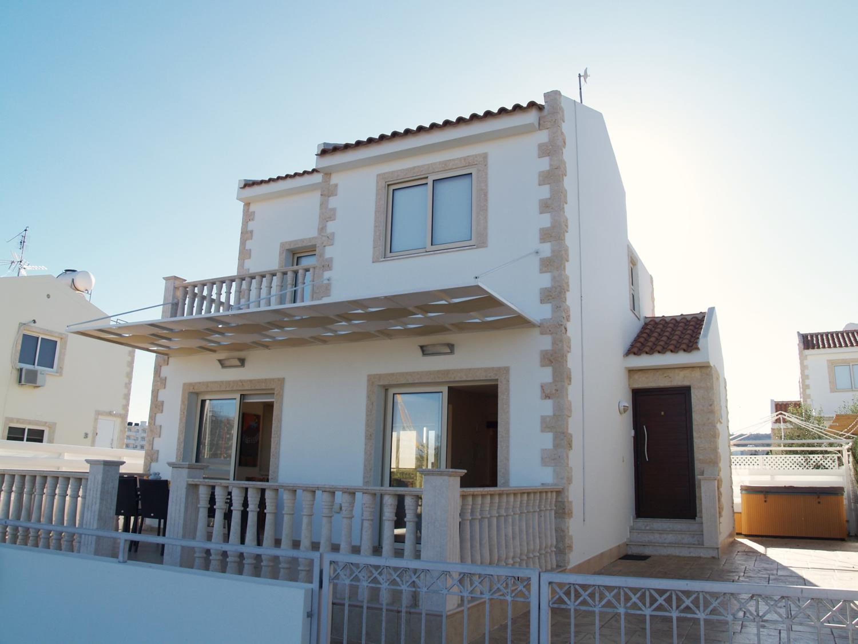 Villas Ithaca Protaras