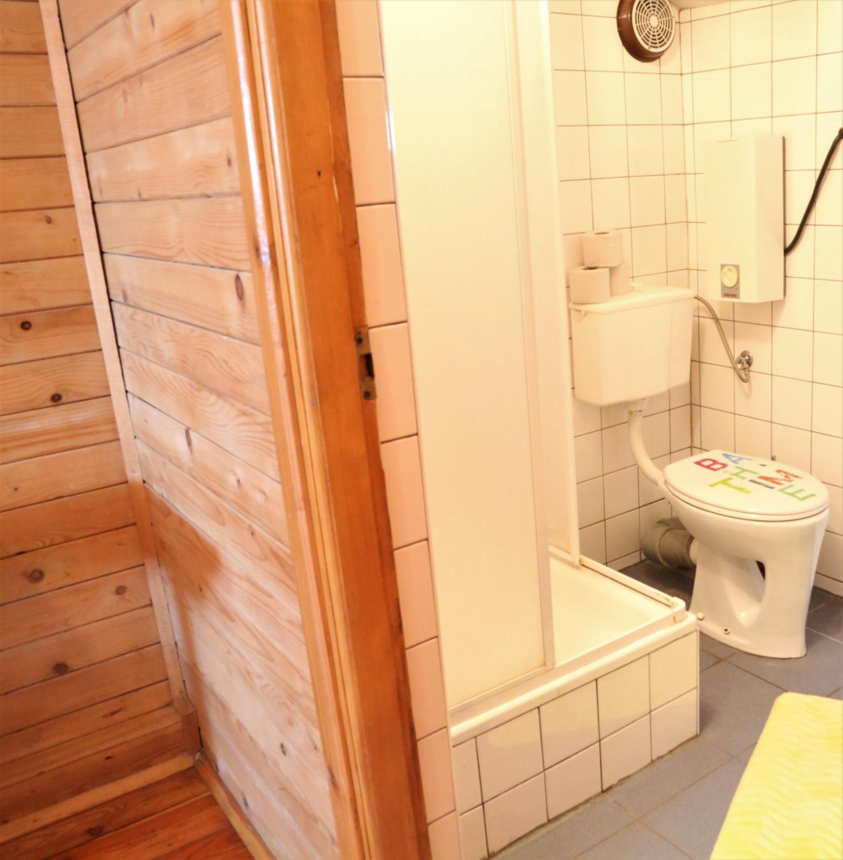 Photo 32