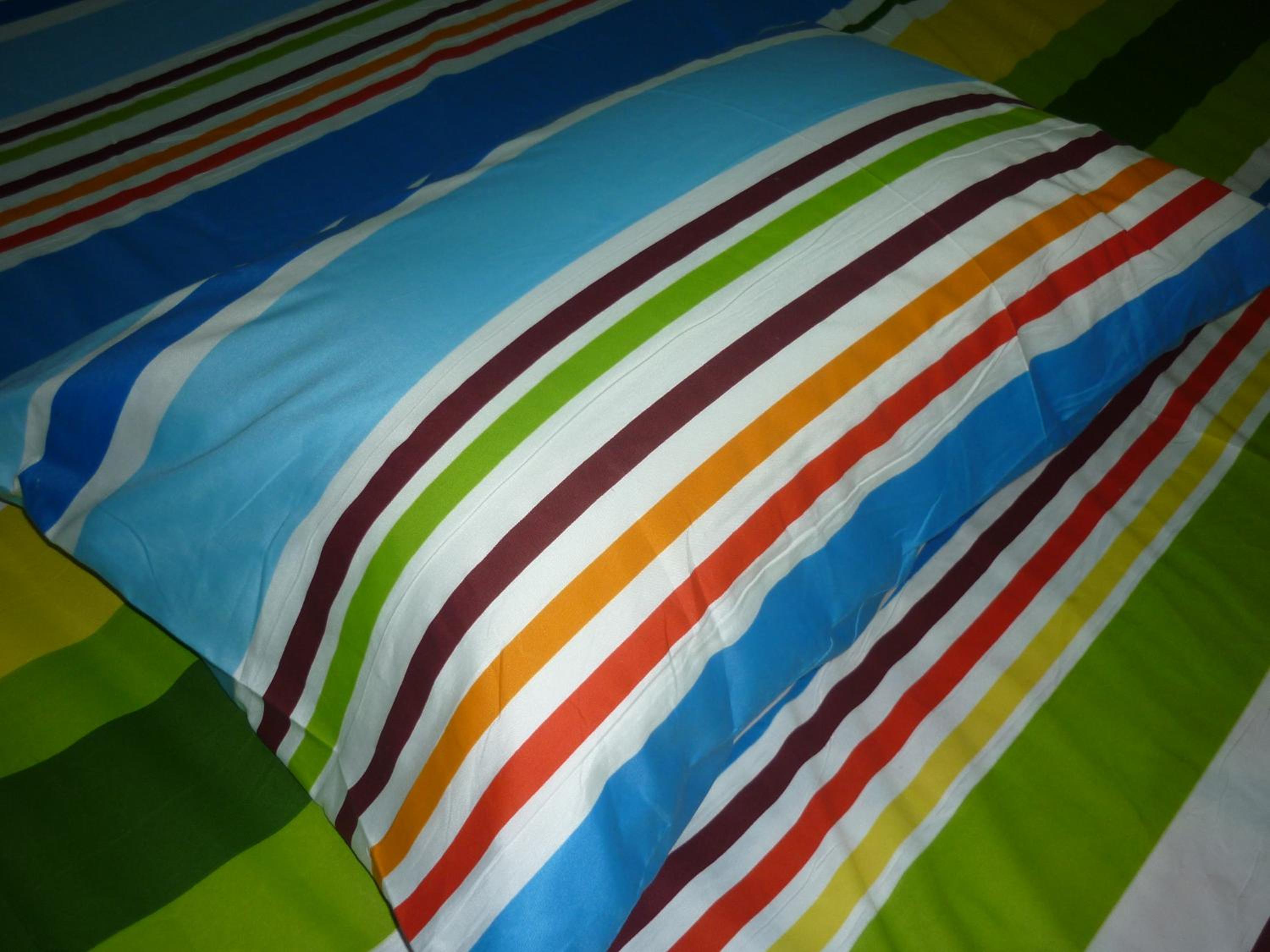 H Homestay Sibu - 1000Mbps 1Gbps Wifi, Astro & Auto Gate Parking Semi Detached House!