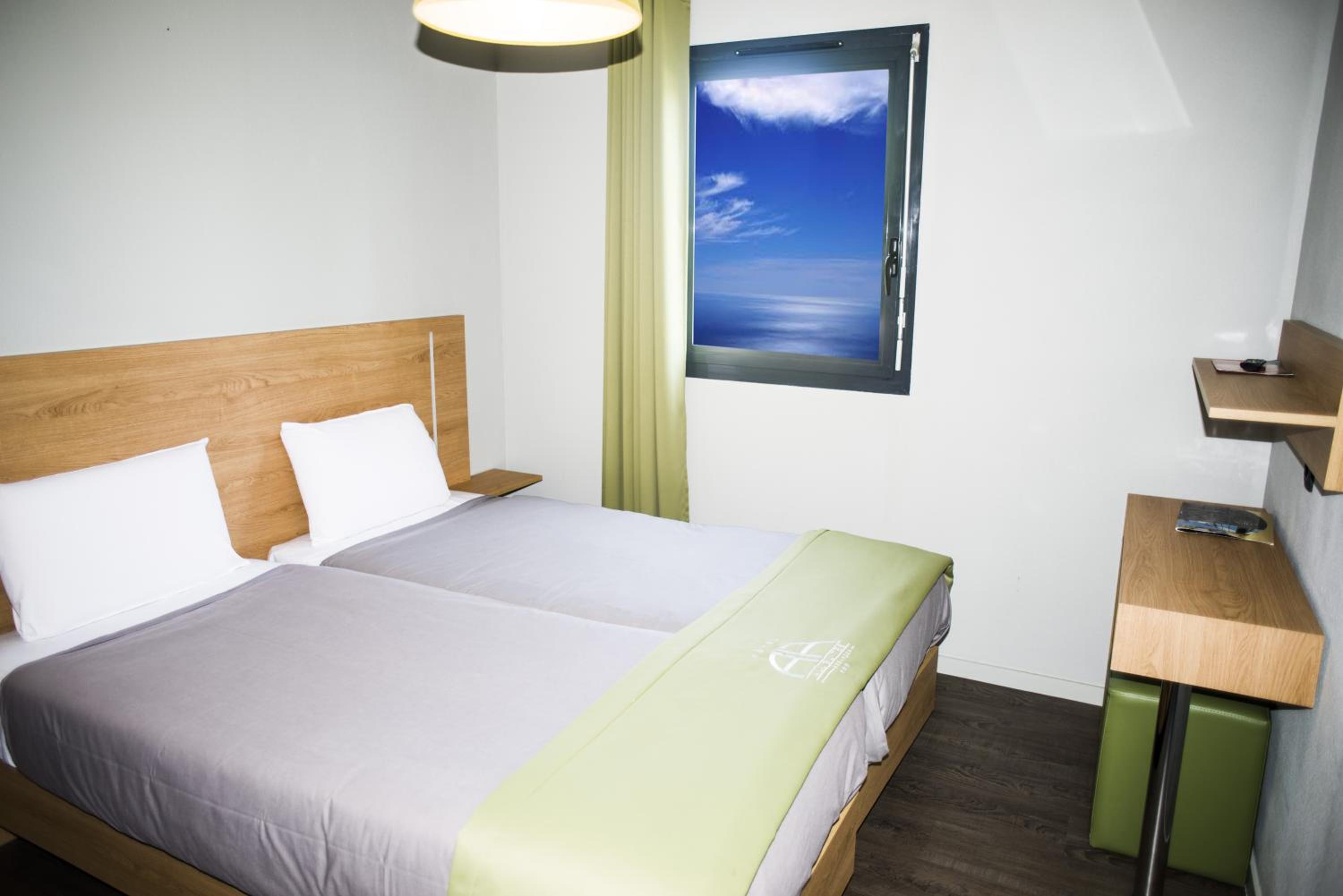 Besancon Vacations - All Suites Besancon - Property Image 4