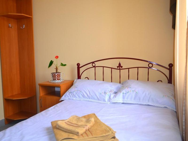 Photo 51