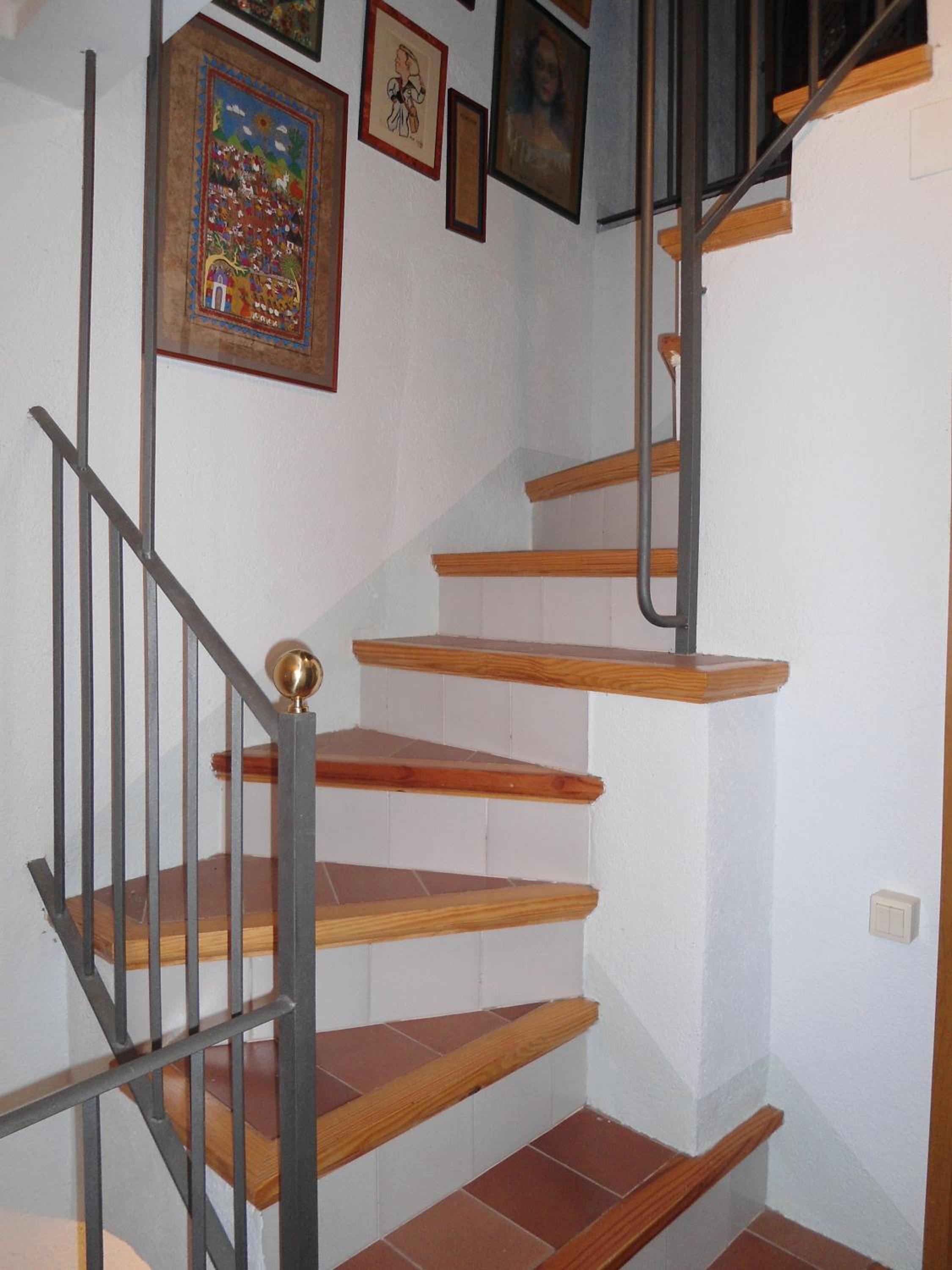 Photo 33