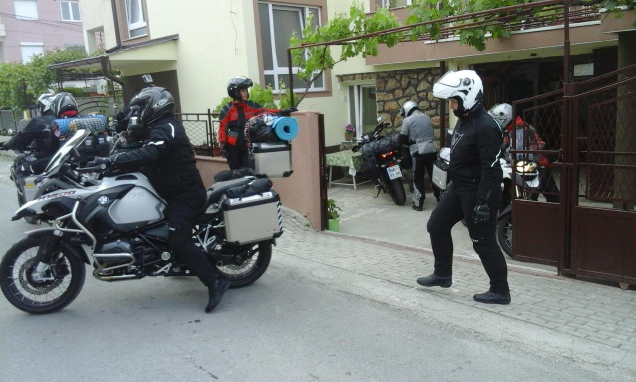 Photo 11