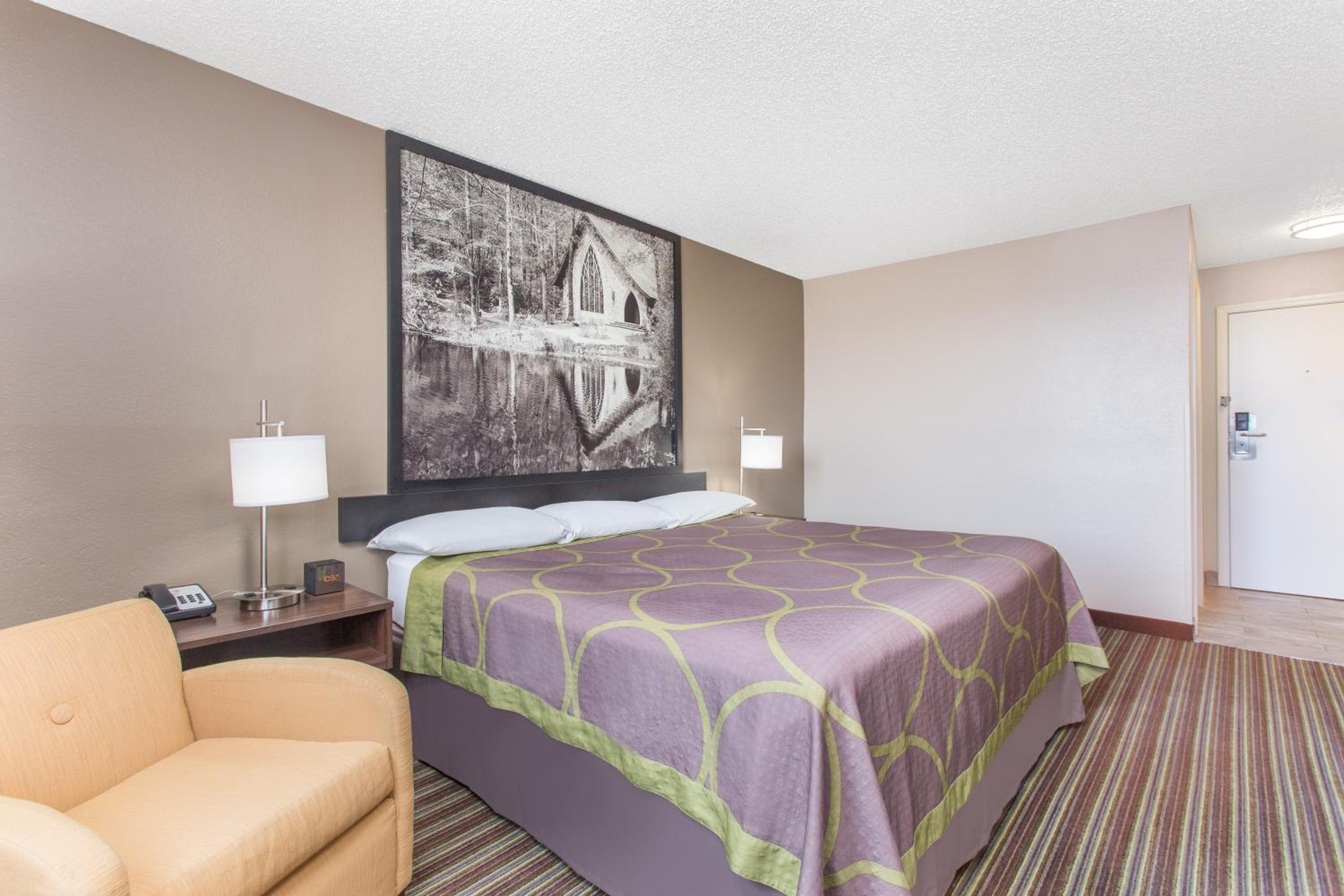Photo 18