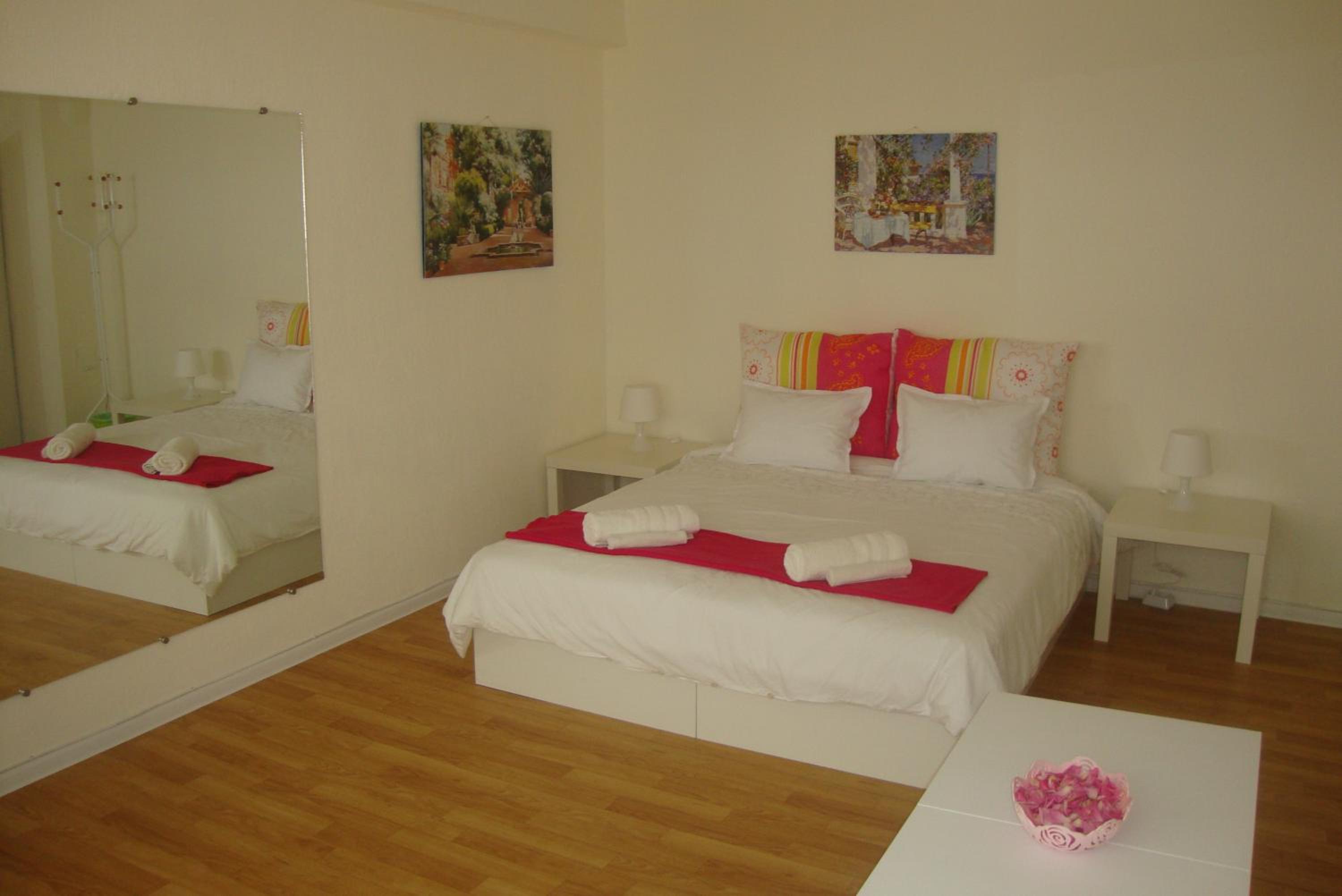 Guest Rooms Colours view 5