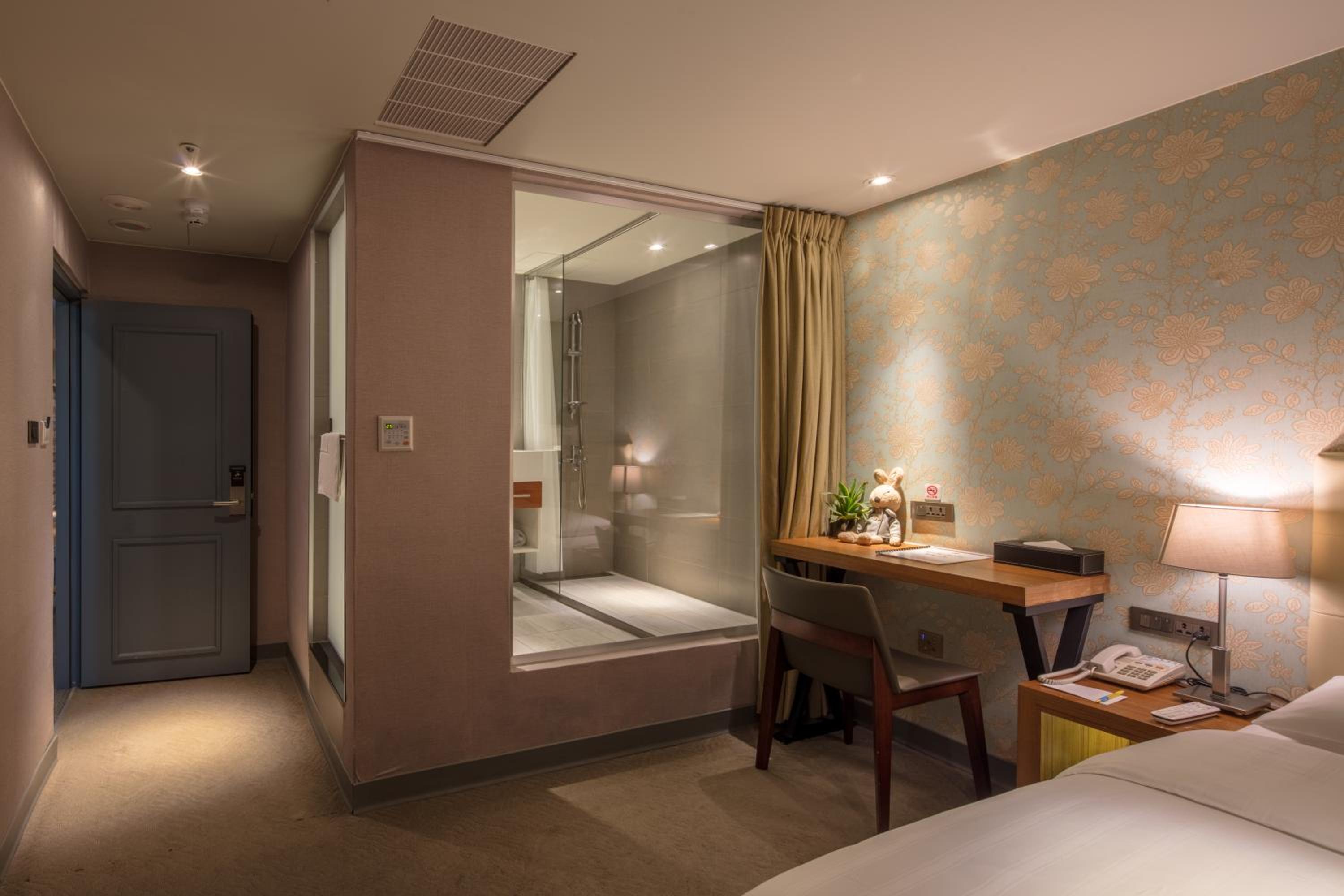 Urtrip Hotel