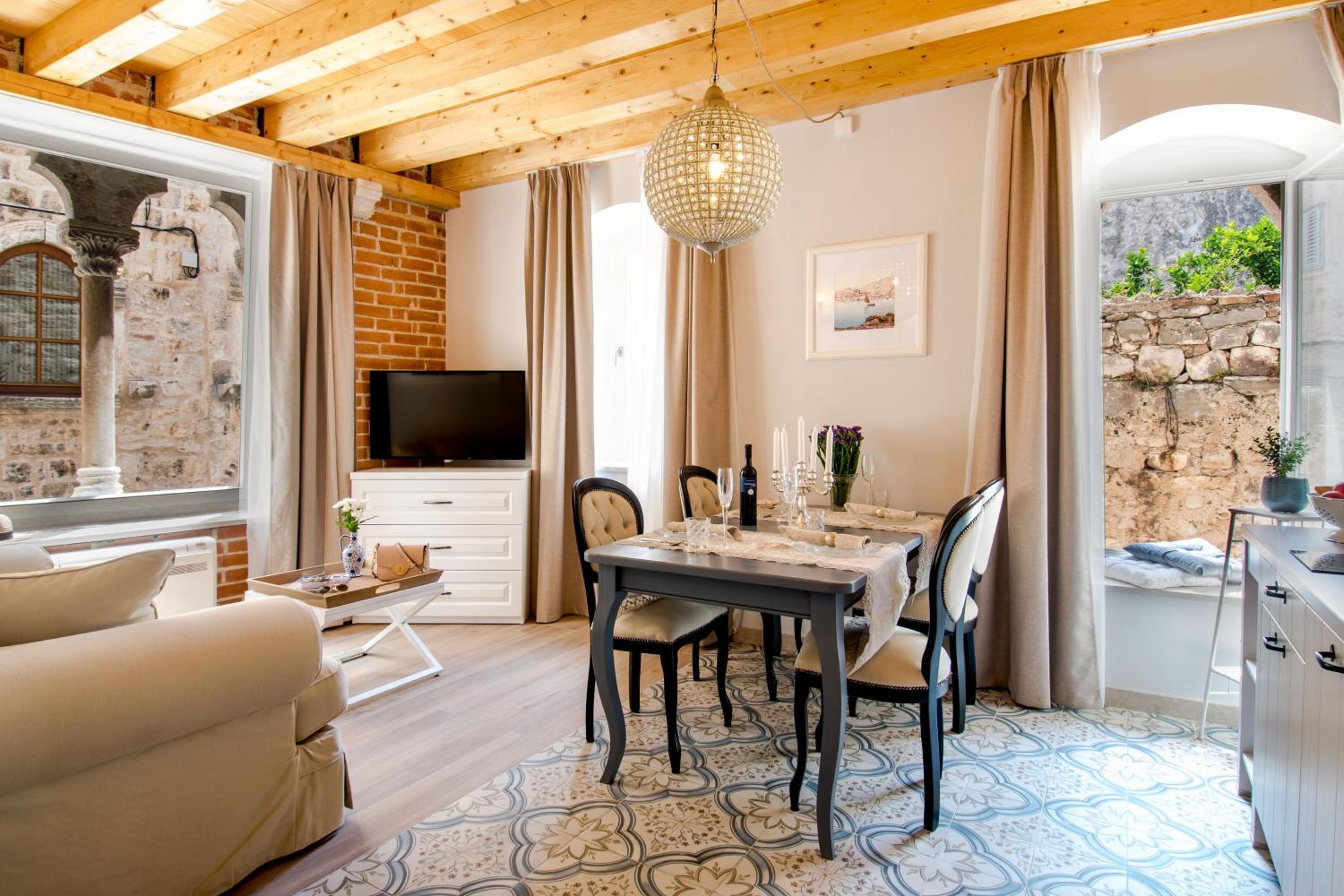 Heritage suites Zanini view 2