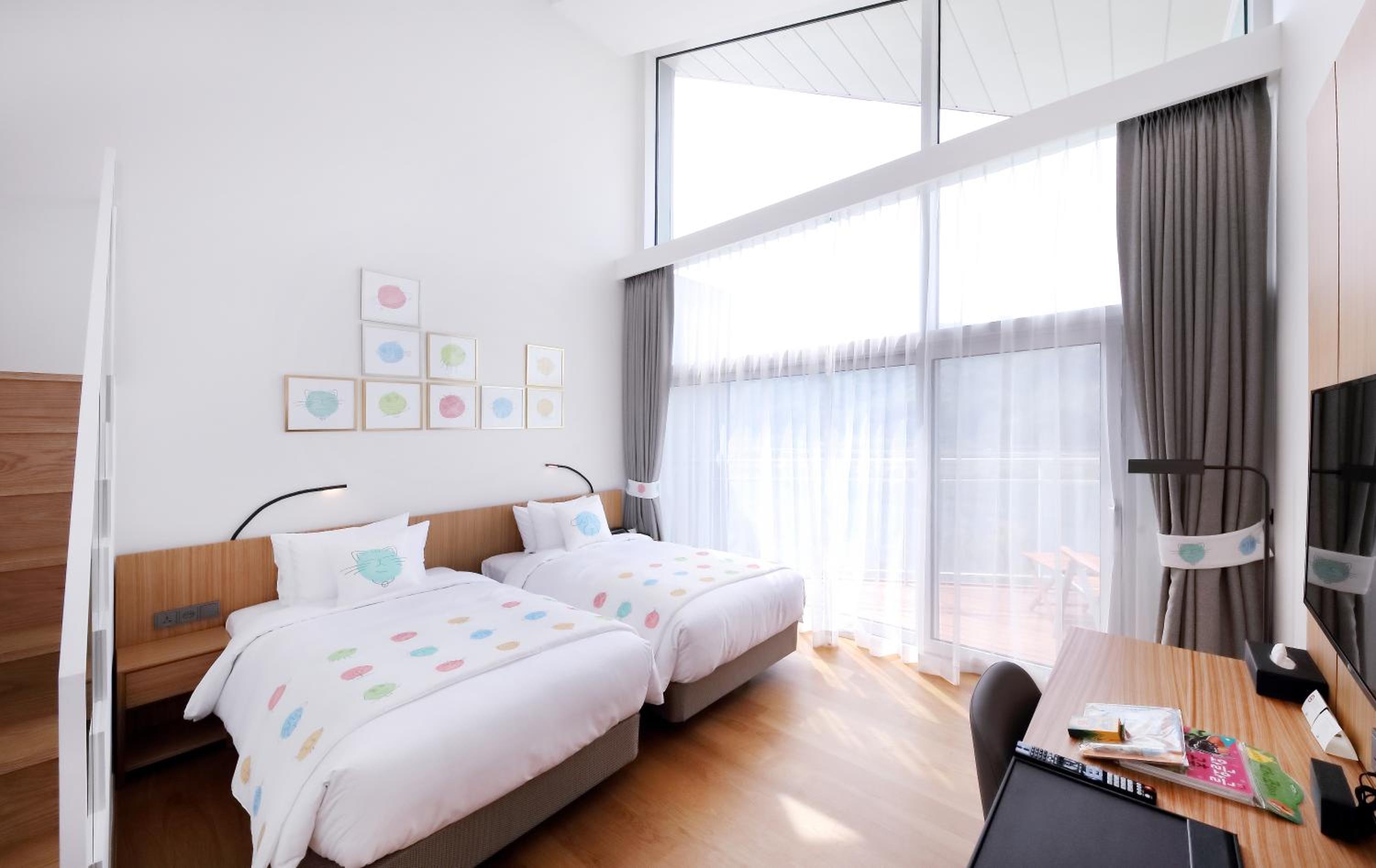 Midas Hotel & Resort