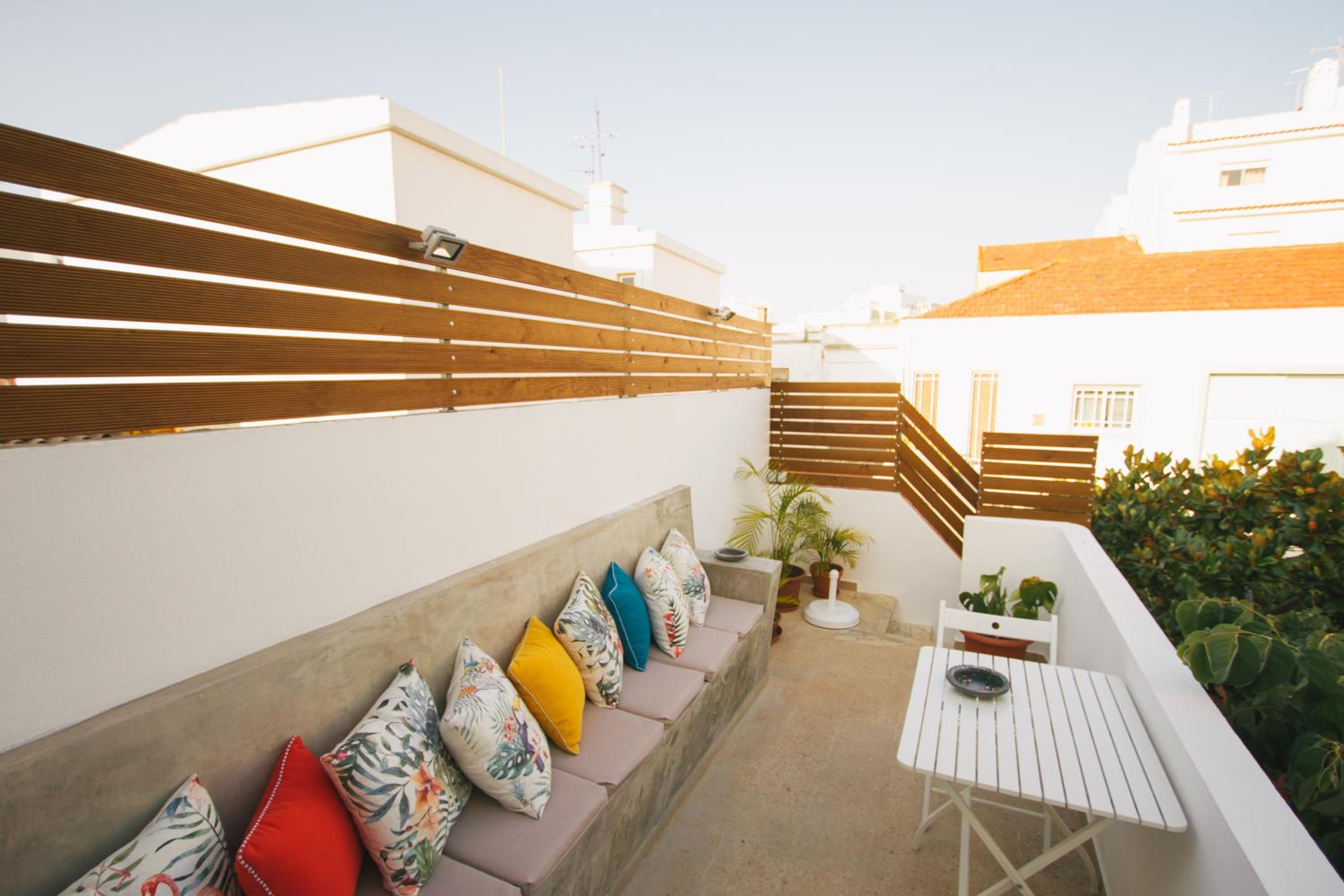 Hotel PTM DownTown Hostel&Suites - Image 1