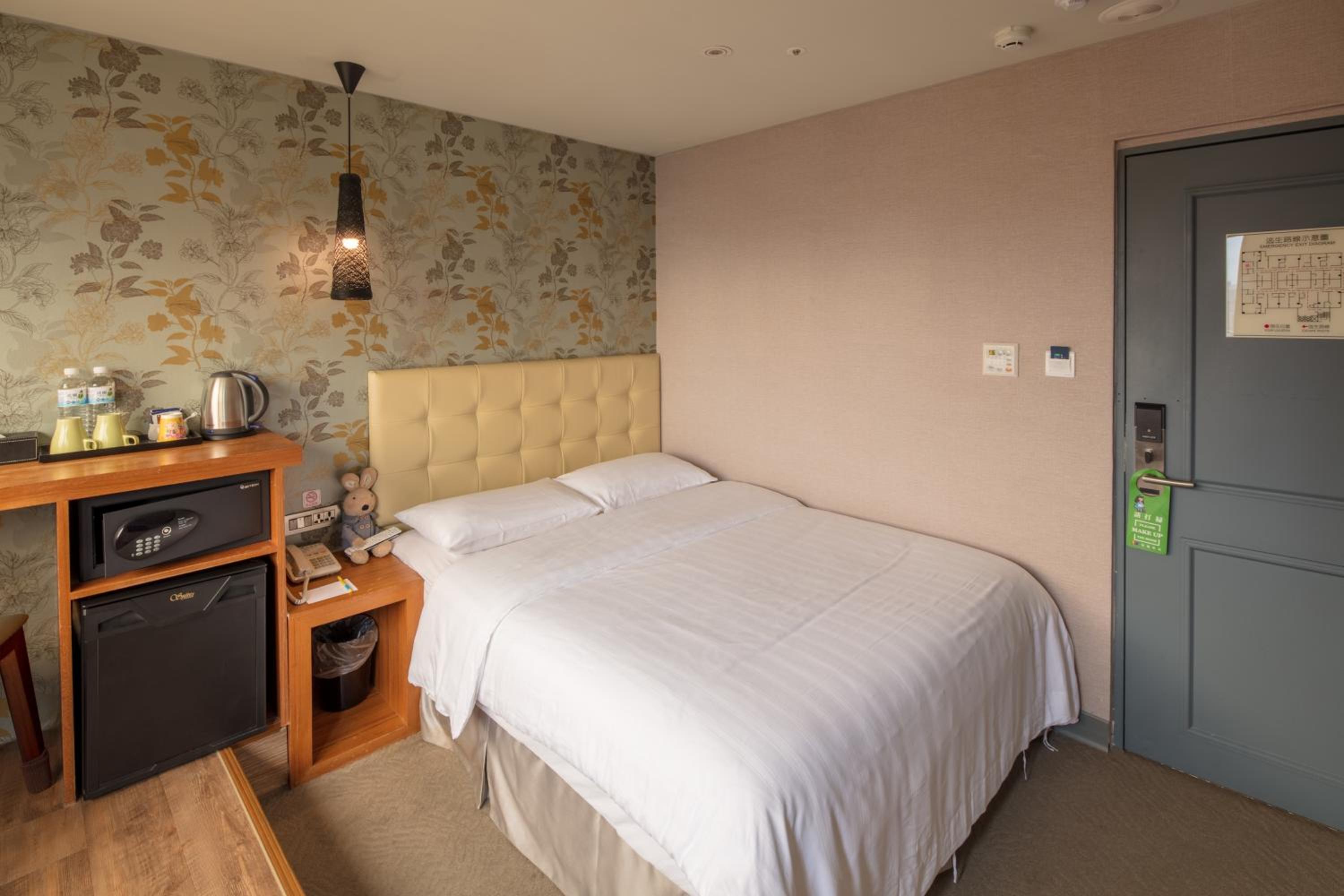 Urtrip Hotel