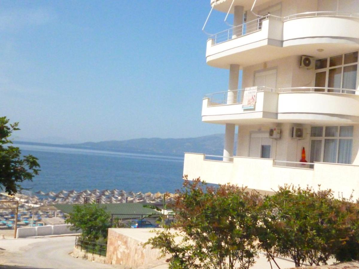 Holiday apartment on the sea shore