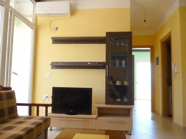 Holiday apartment on the sea shore