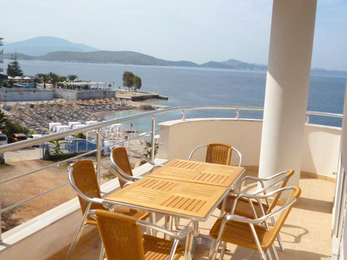 Holiday apartment on the sea shore